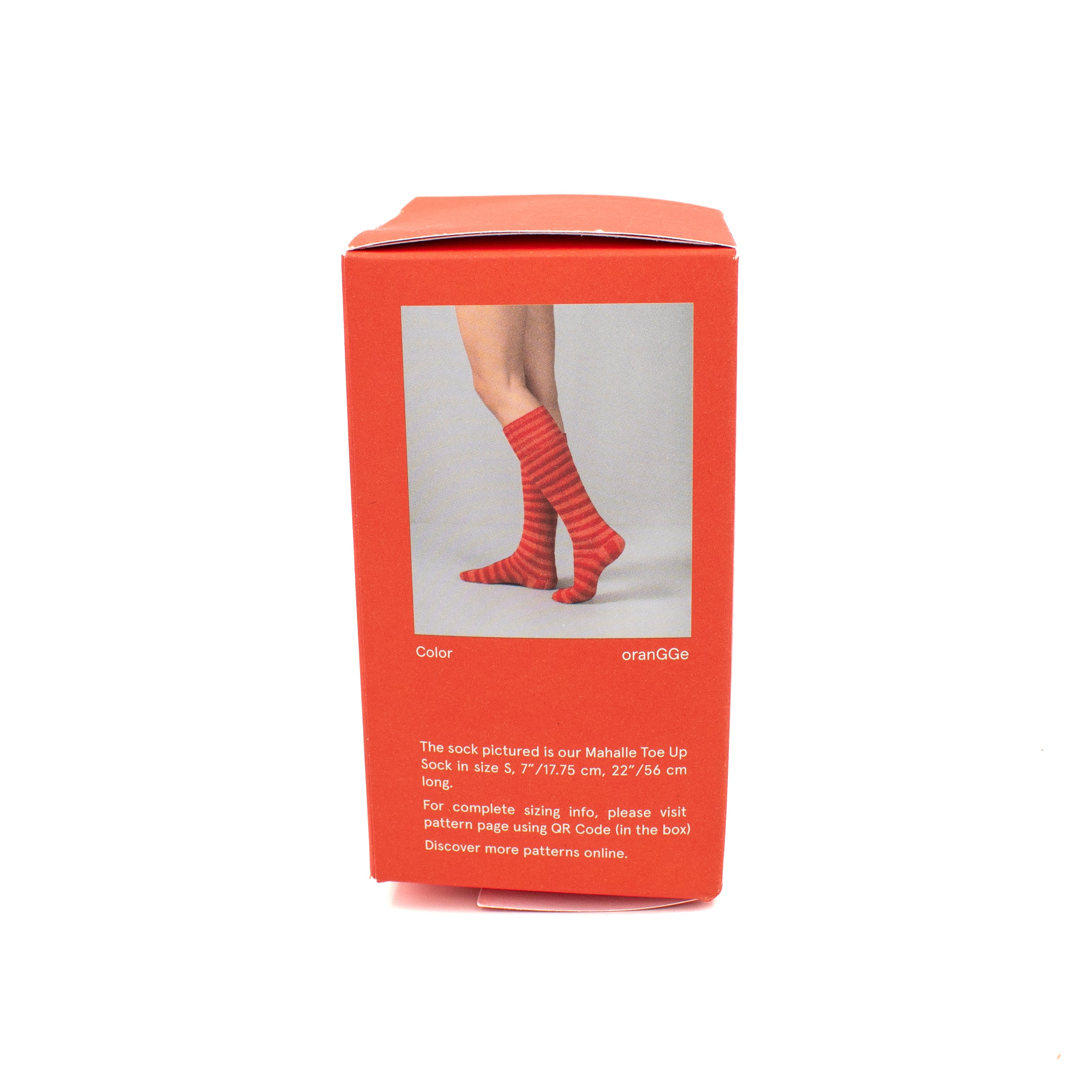 Urth Yarns Uneek Sock Kit in oranGGe