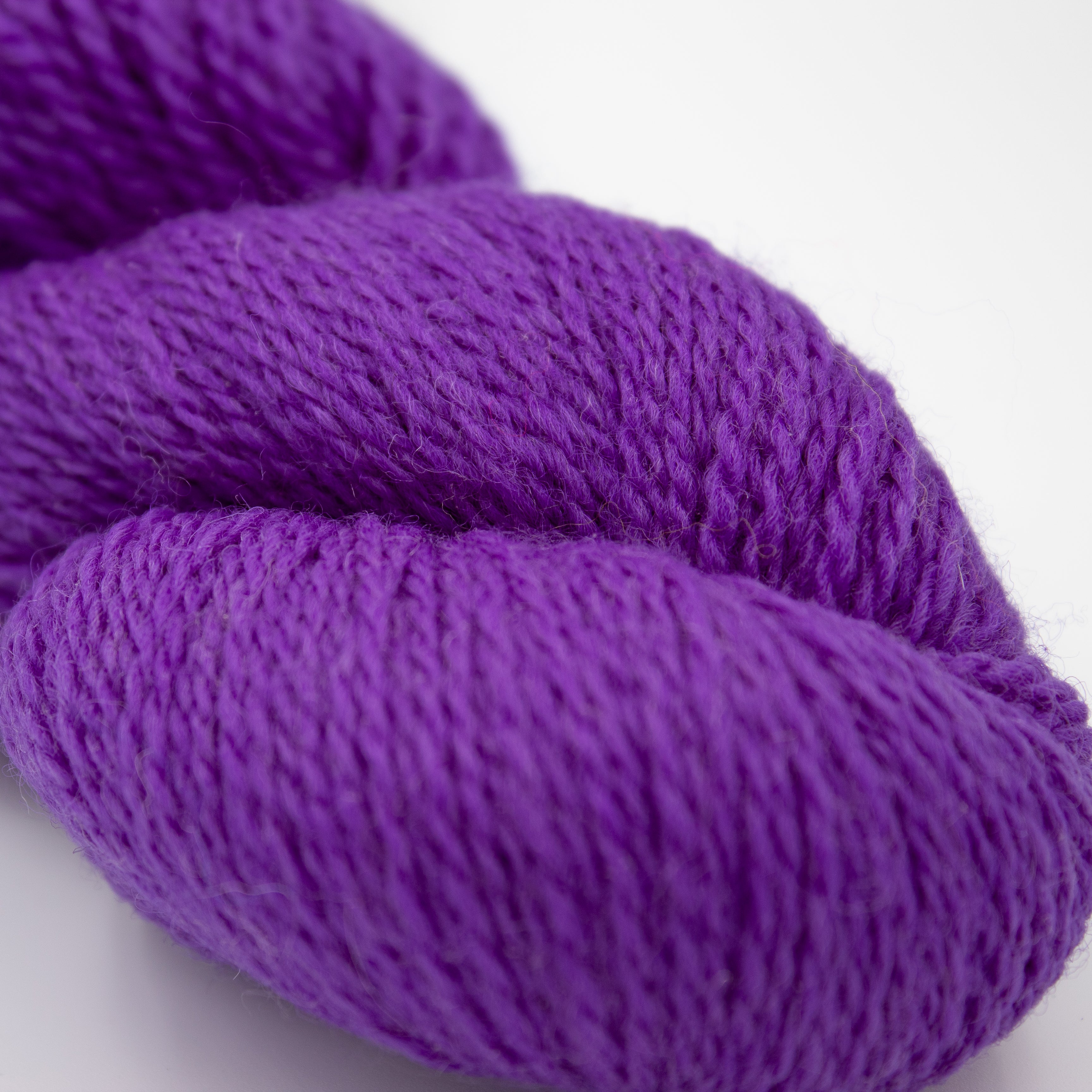 Cascade 220 Fingering in Purple Hyacinth