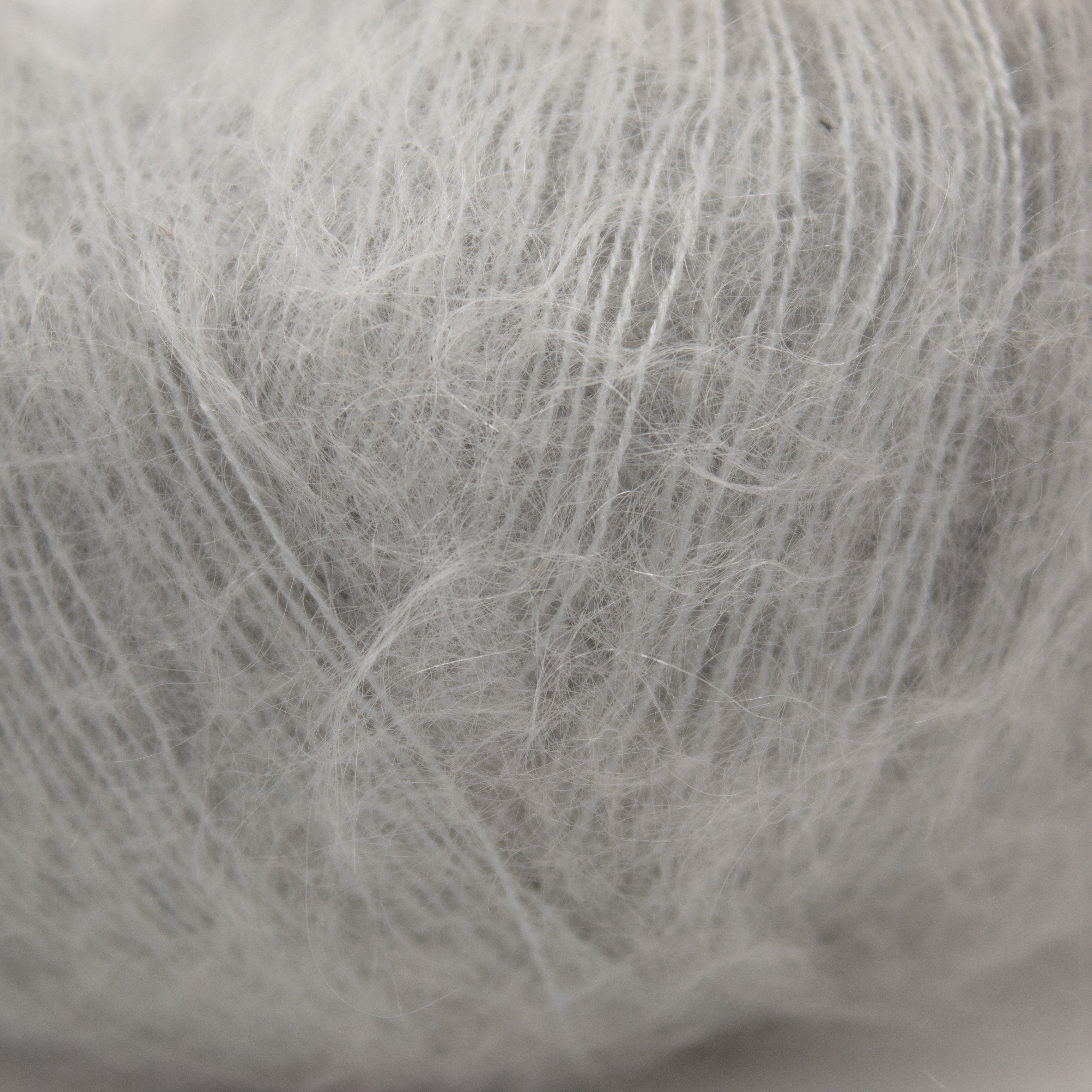 Knit Picks Aloft in Plover