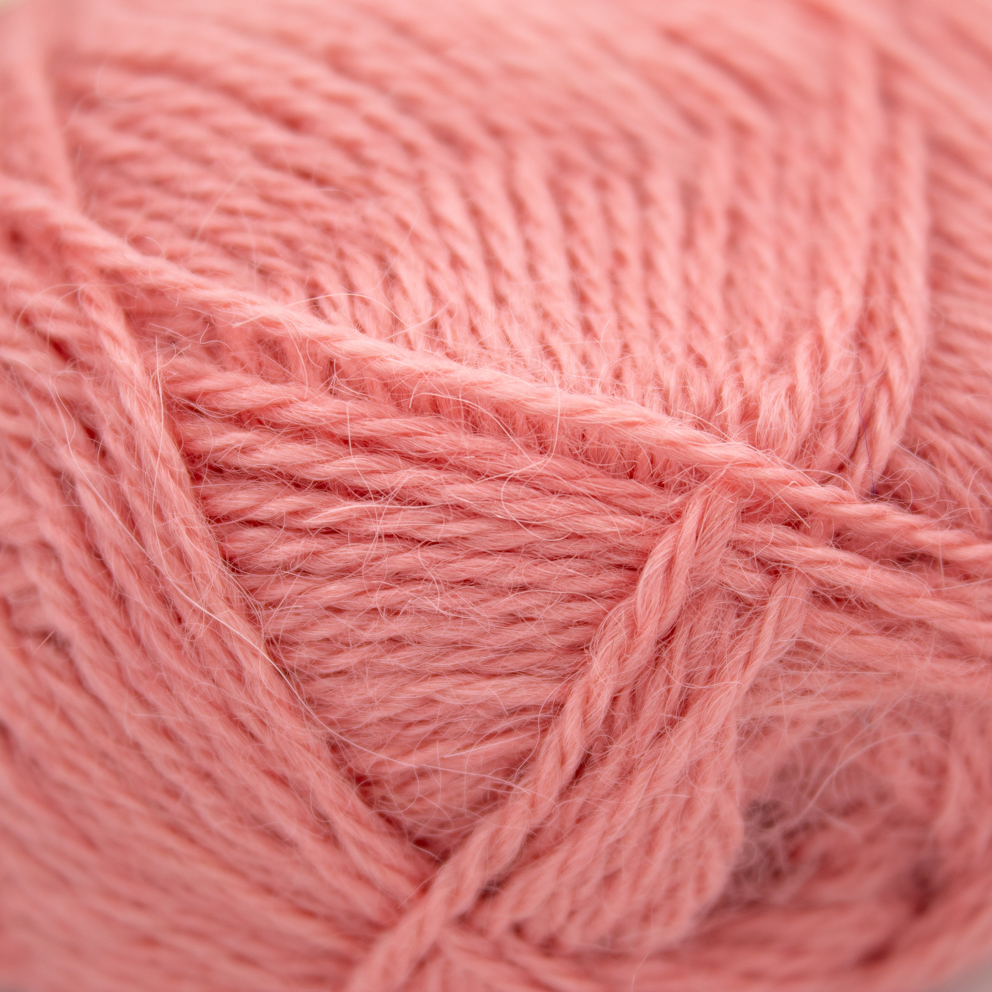 Andean Yarns Alpaquita Superfina 50g in Pink