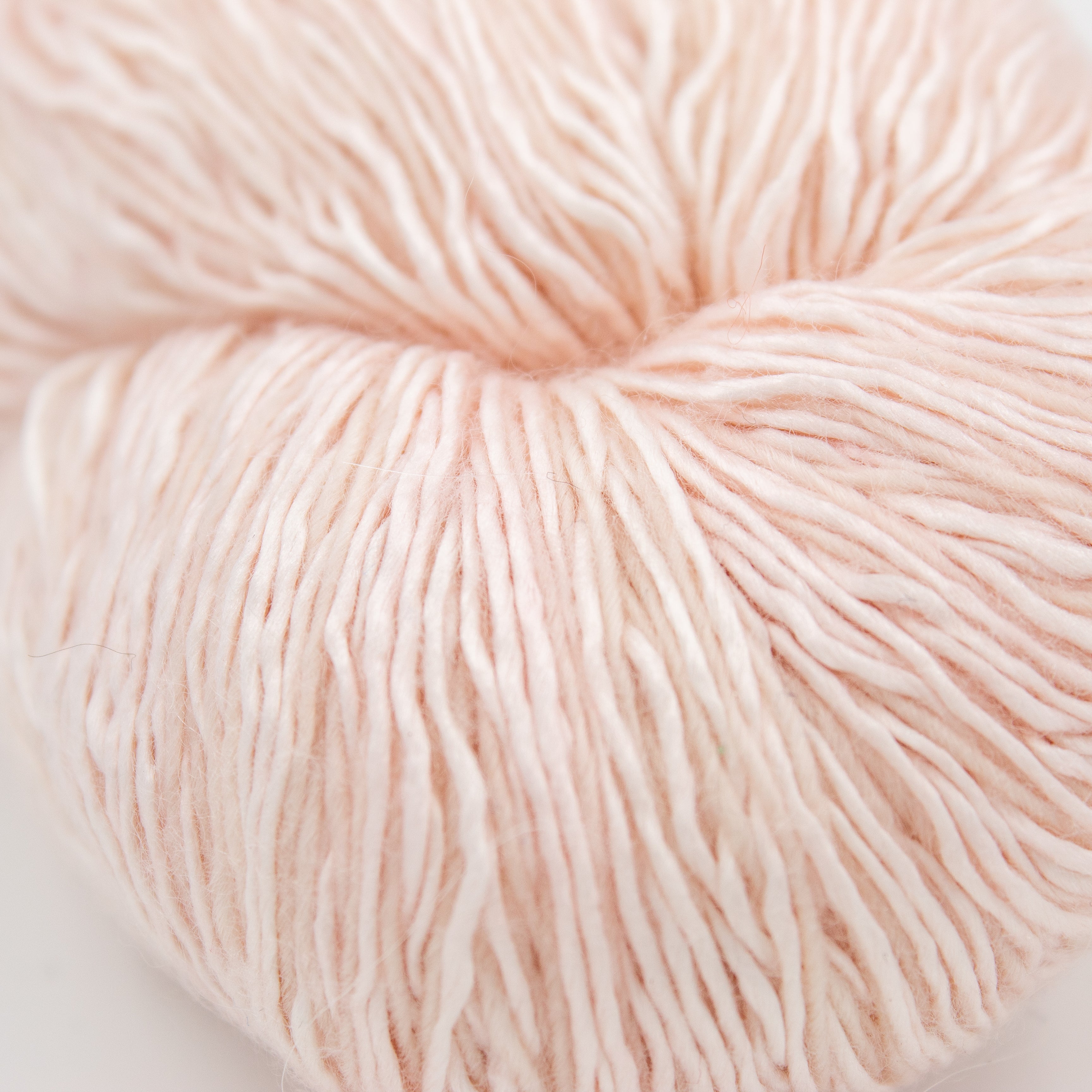 Art Yarns Ensemble Light in Cherry Blossom