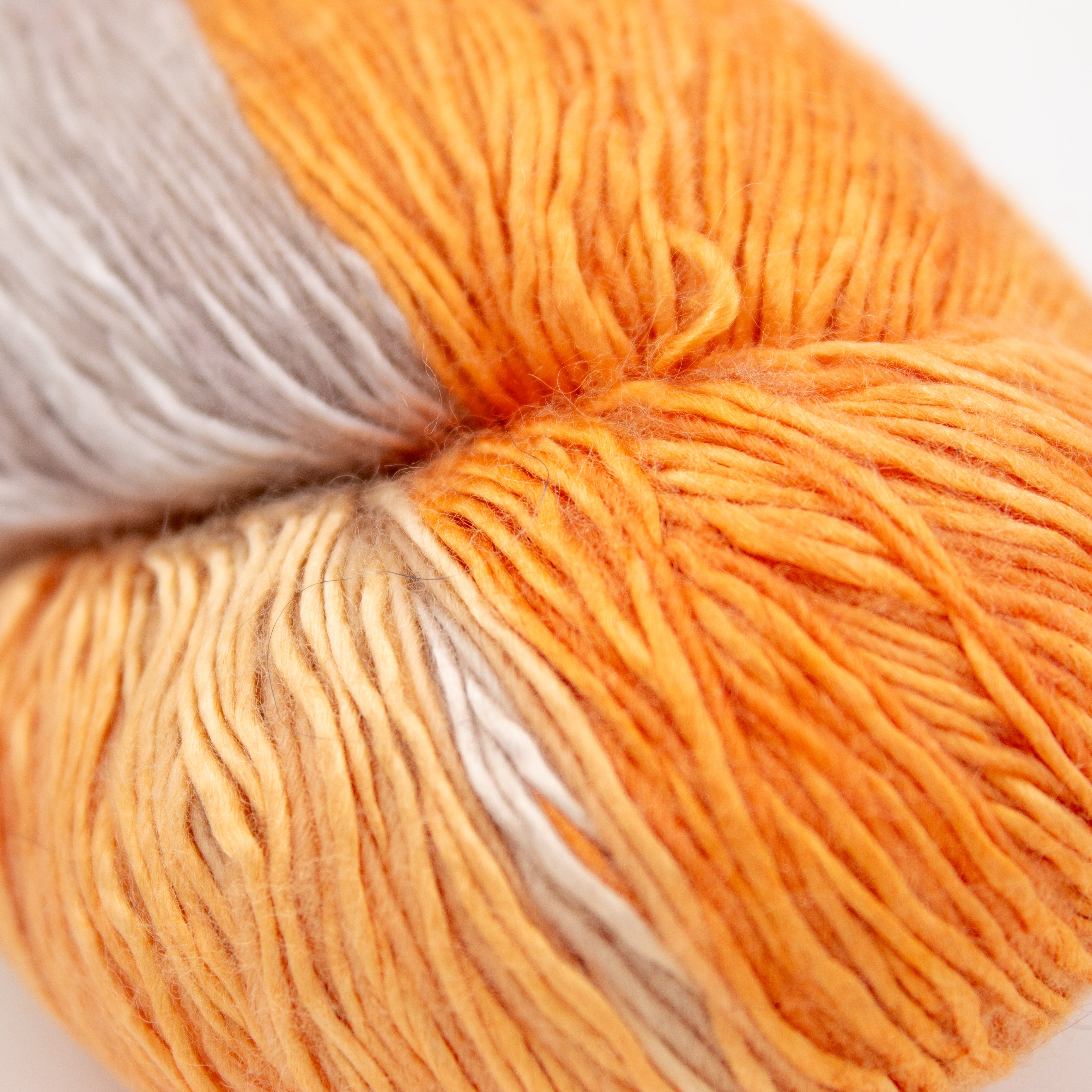Art Yarns Ensemble Light in Tropical Multi