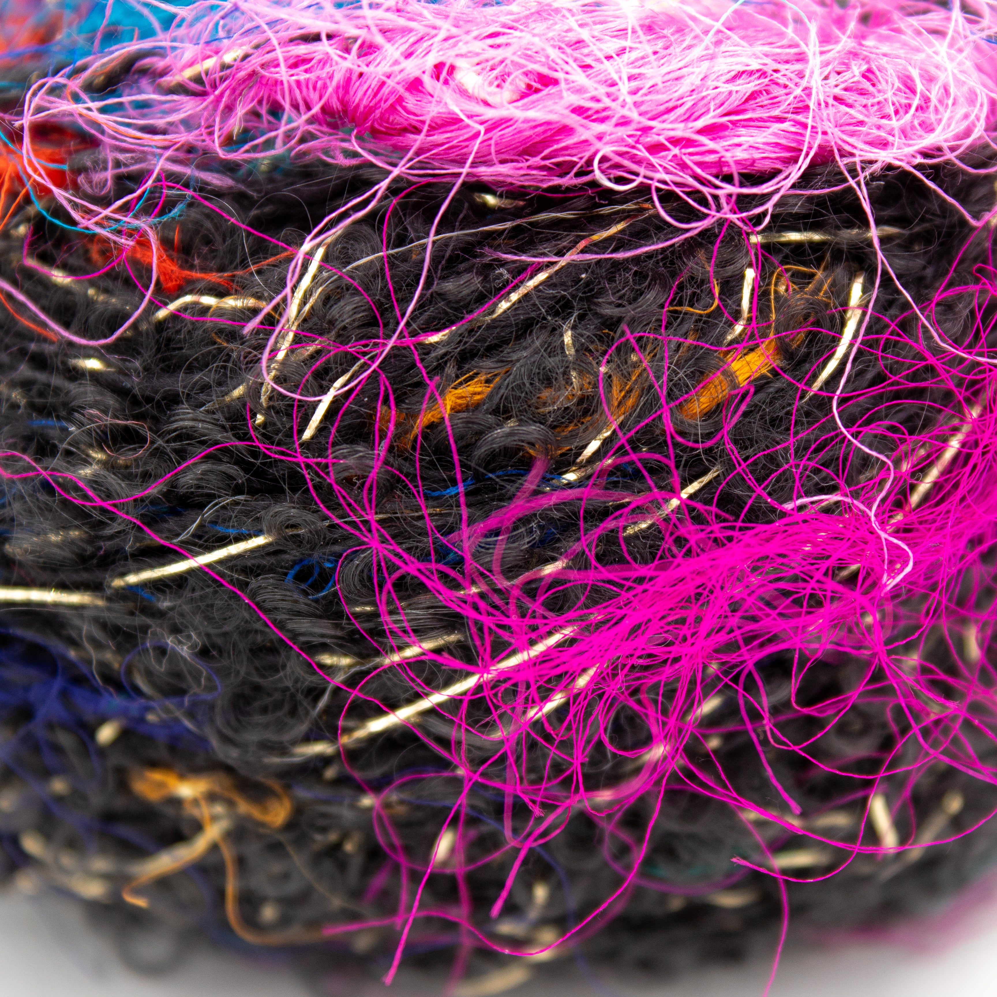 Be Sweet Sari Silk Nubs in Black Brights