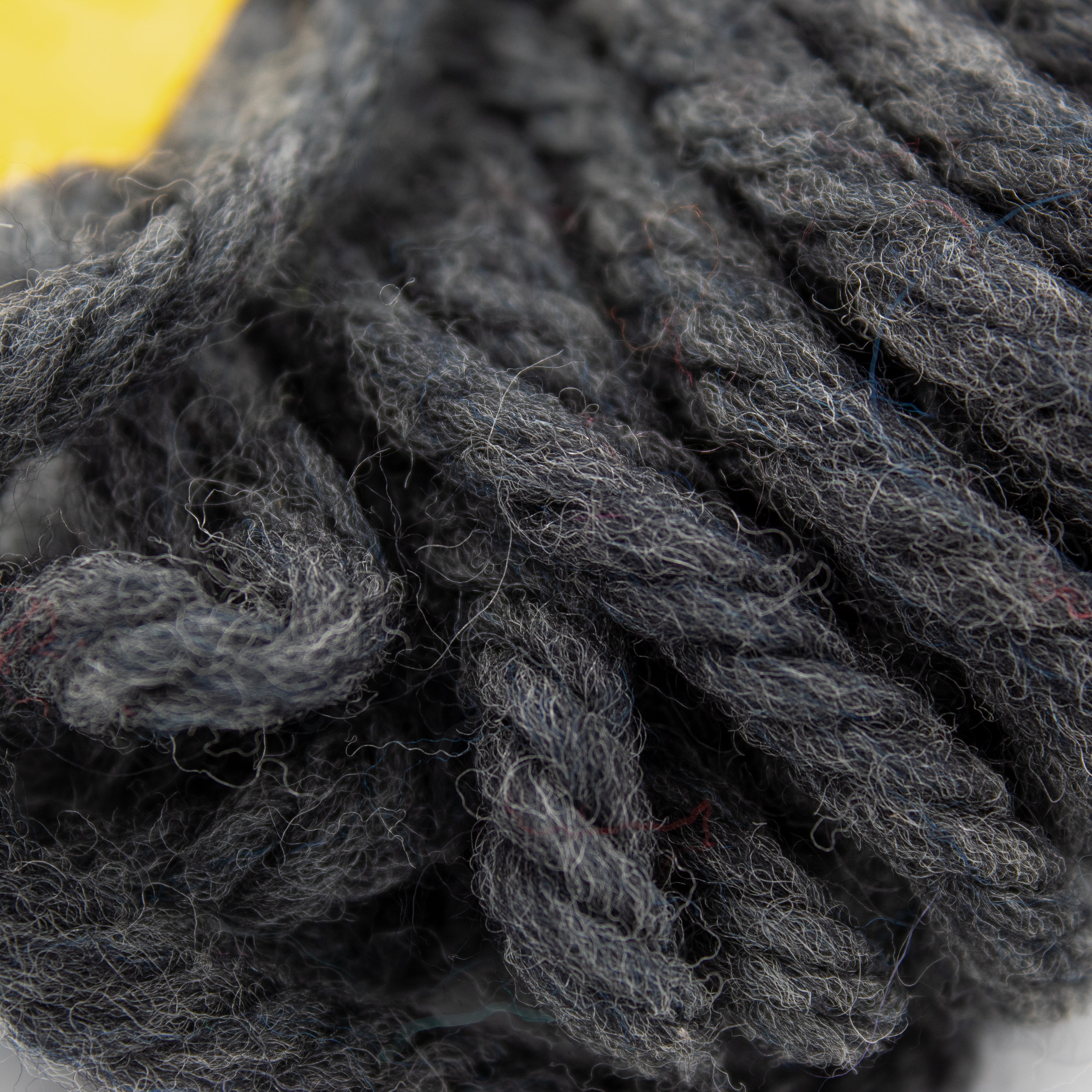 Bernat Shakerspun in Charcoal Grey