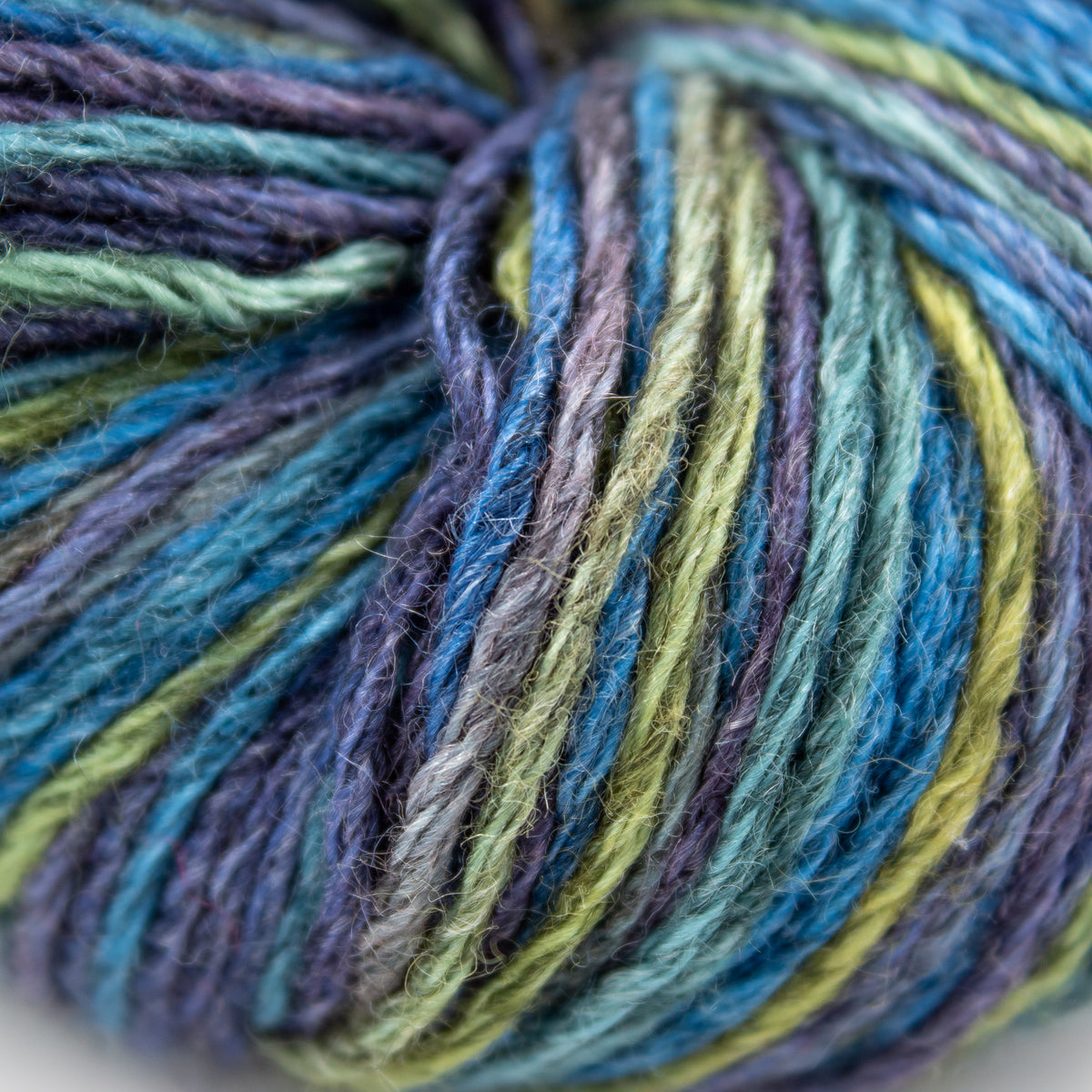 Brooks Farm Yarn Worsted Mas-Acero in Blue Multi
