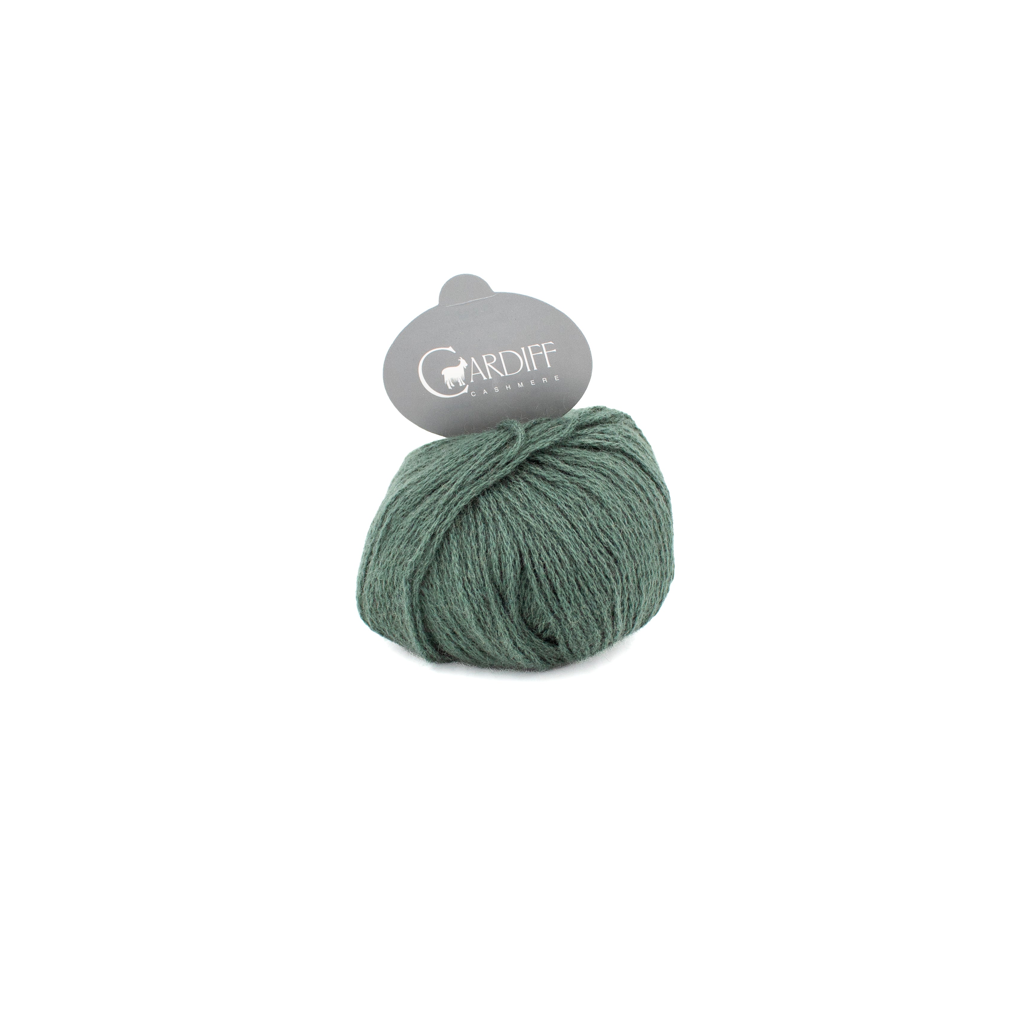 Cardiff Cashmere Cashmere Classic in Bosco