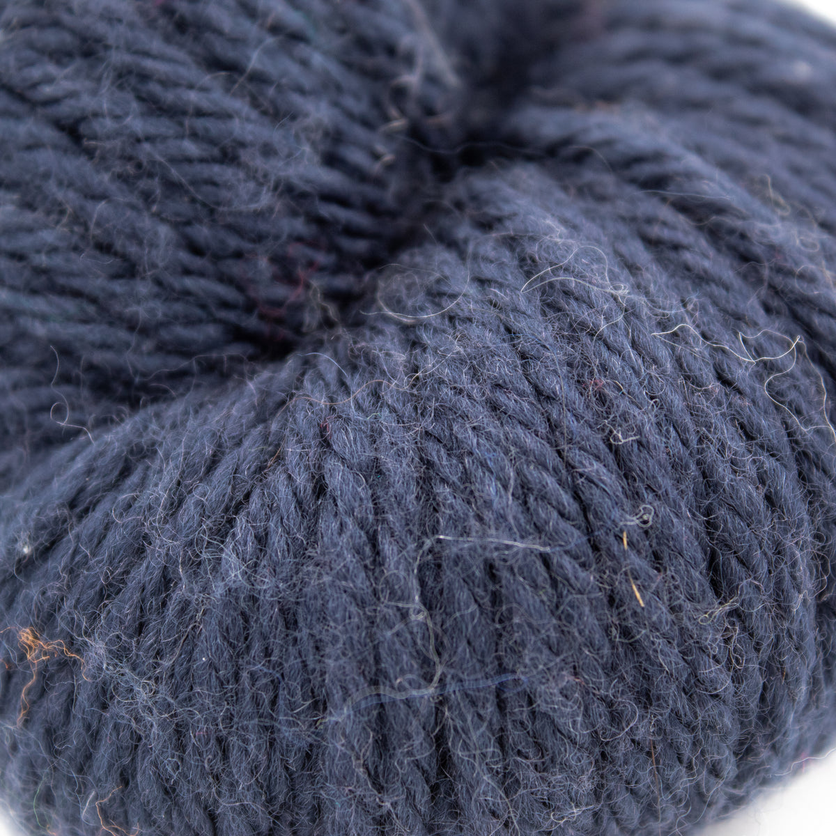 Cascade Yarns 220 Superwash Aran in Navy (854)