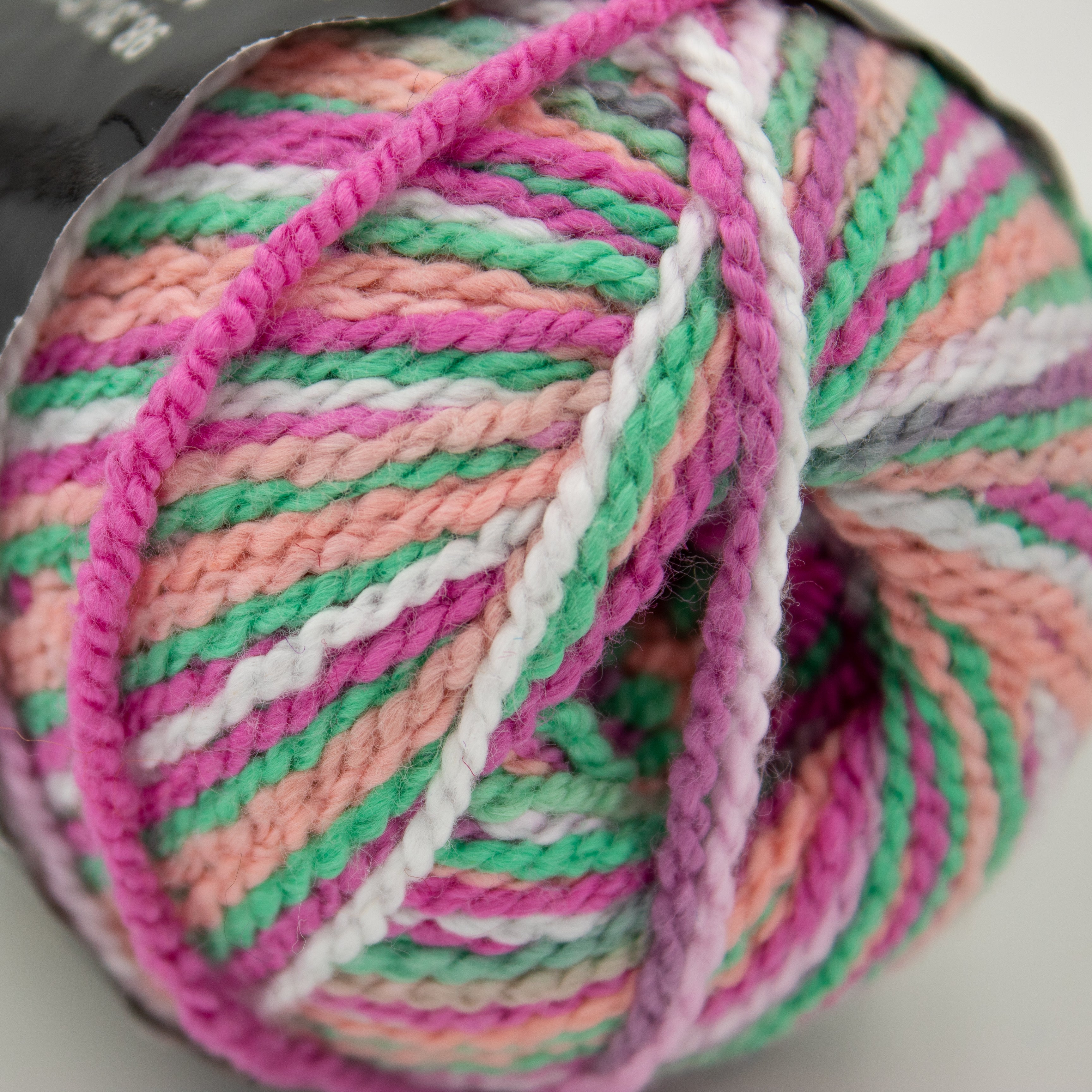 Cascade Yarns Fixation in Pink Green
