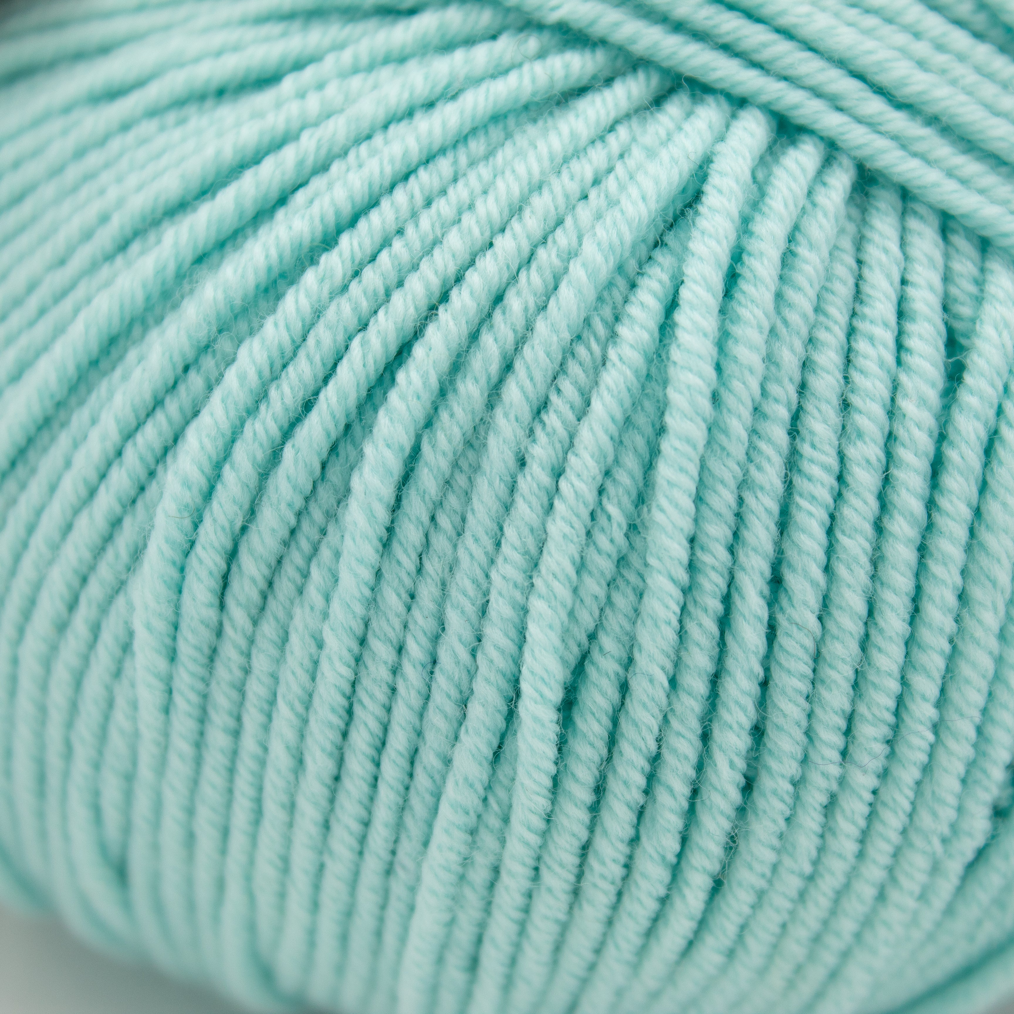 Cleckheaton Australian Superfine Merino 4 ply in Ice Green