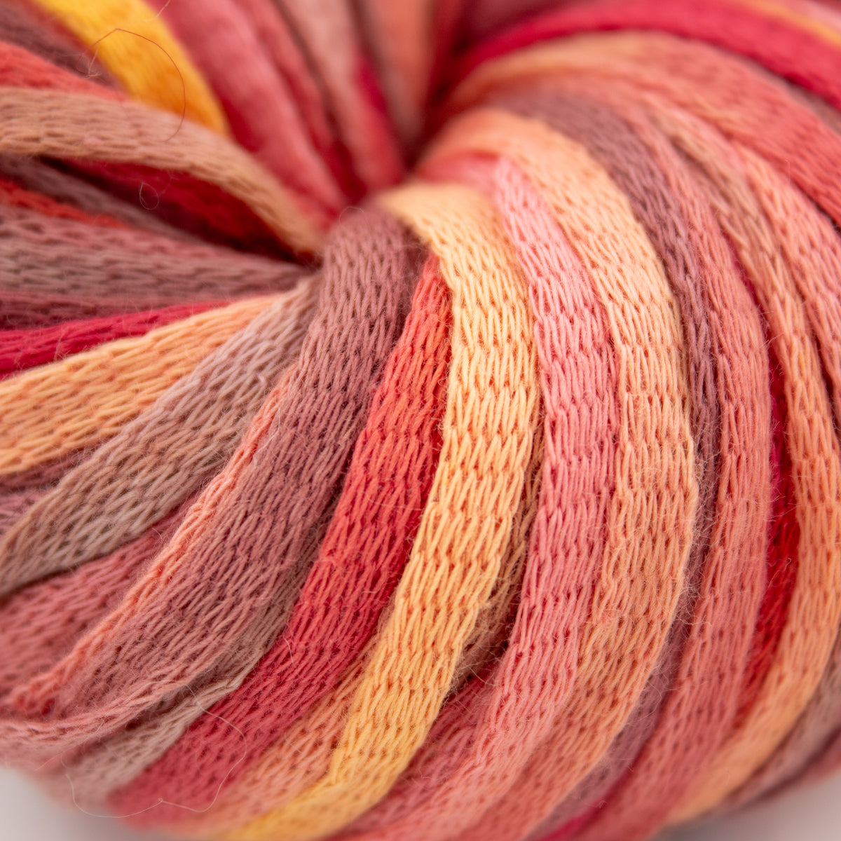 Colinette Wigwam in Tapis