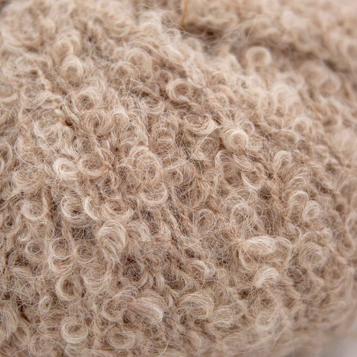 DROPS Alpaca Bouclé in Light Beige (2020)