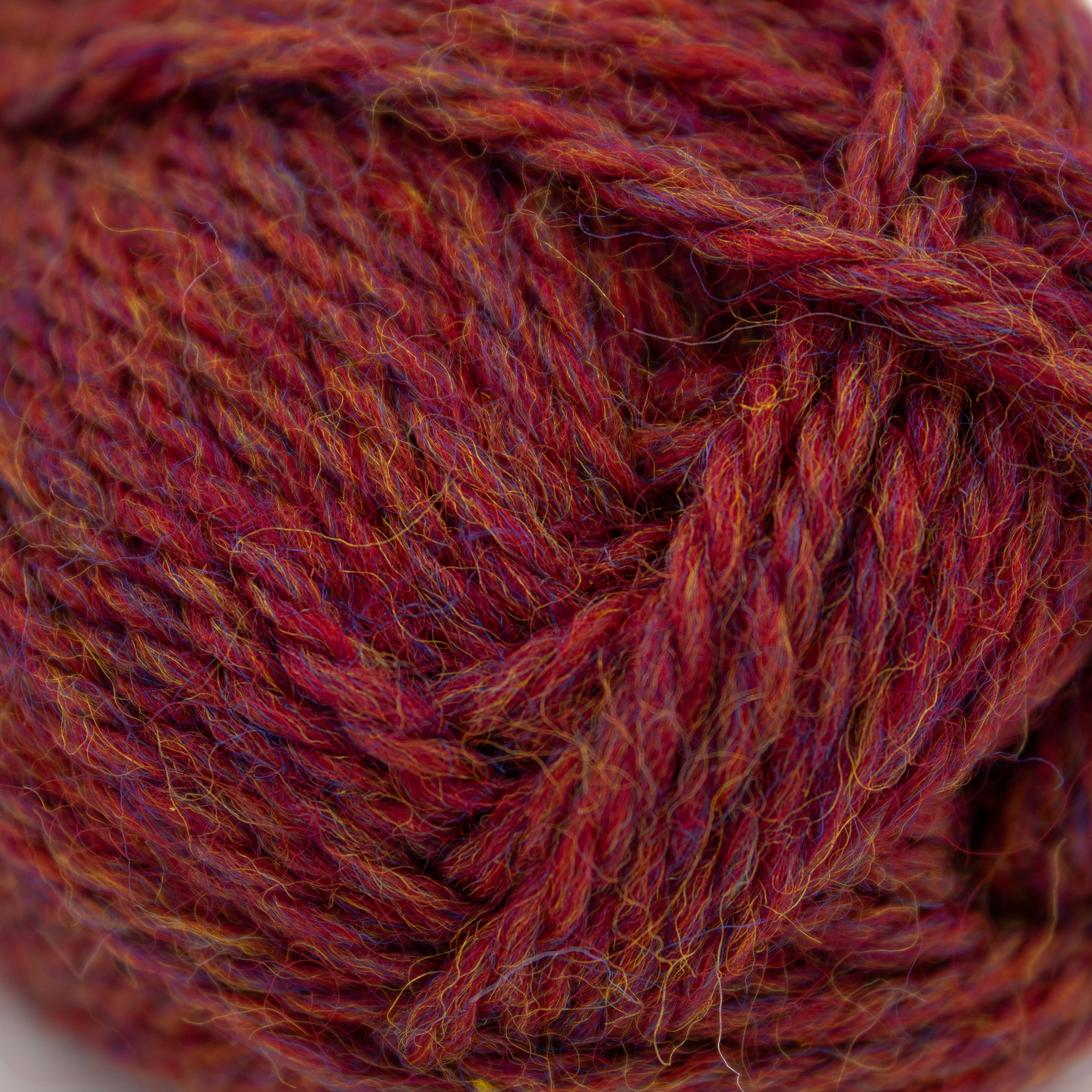 Elann Peruvian Highland Wool in Spiced Wine