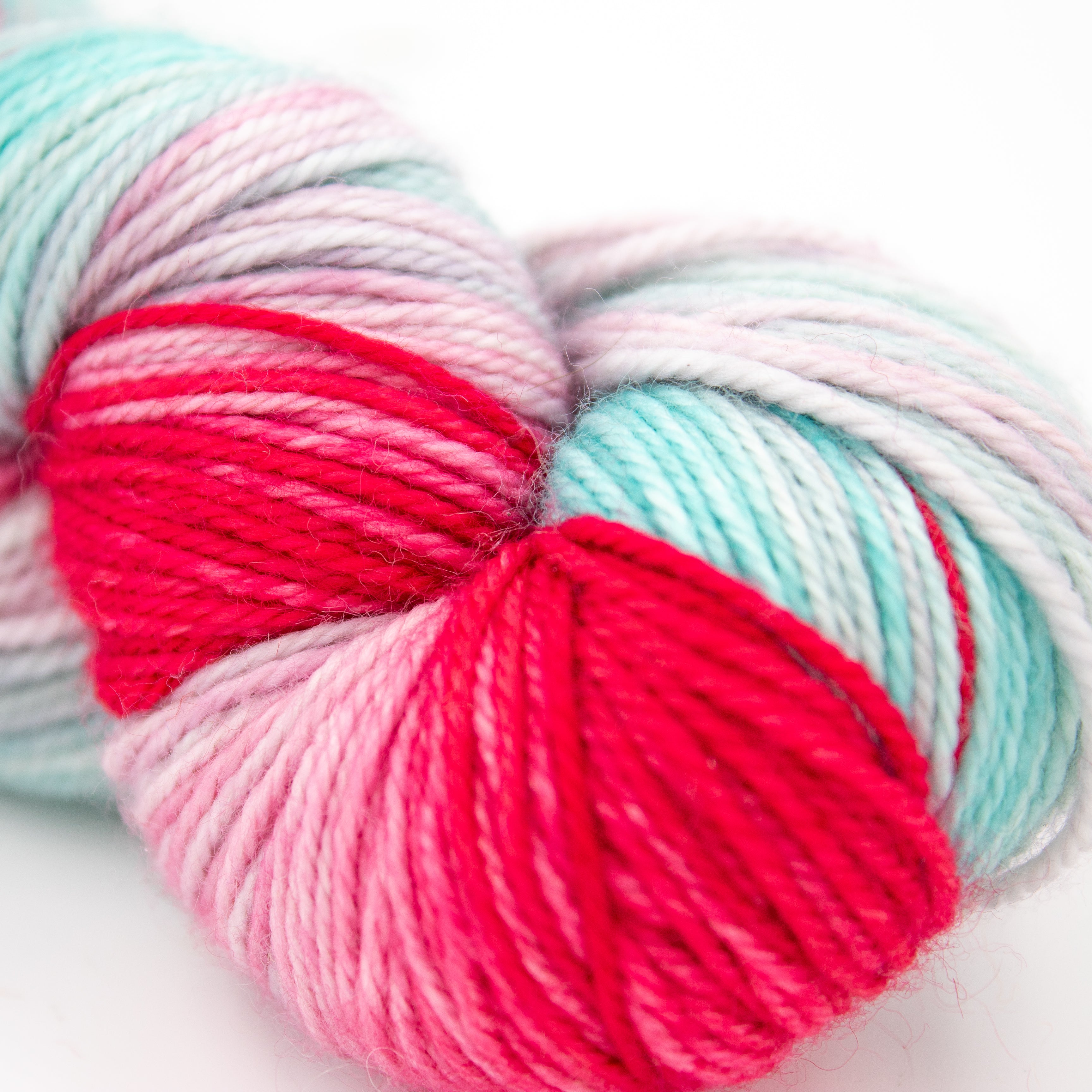 Fiber Optic Yarns Unified Kashmir Gradient in Vintage Bombshell