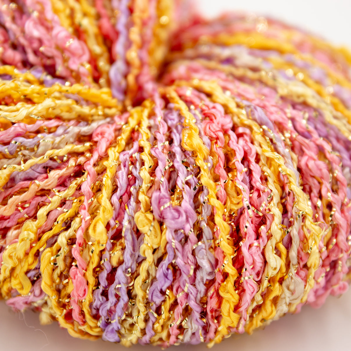 Fiesta Rayon Bouclé Starburst in August (Gladiolus)