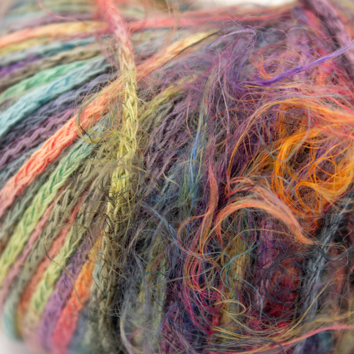 Gedifra Distrato in Warm Rainbow (3567)