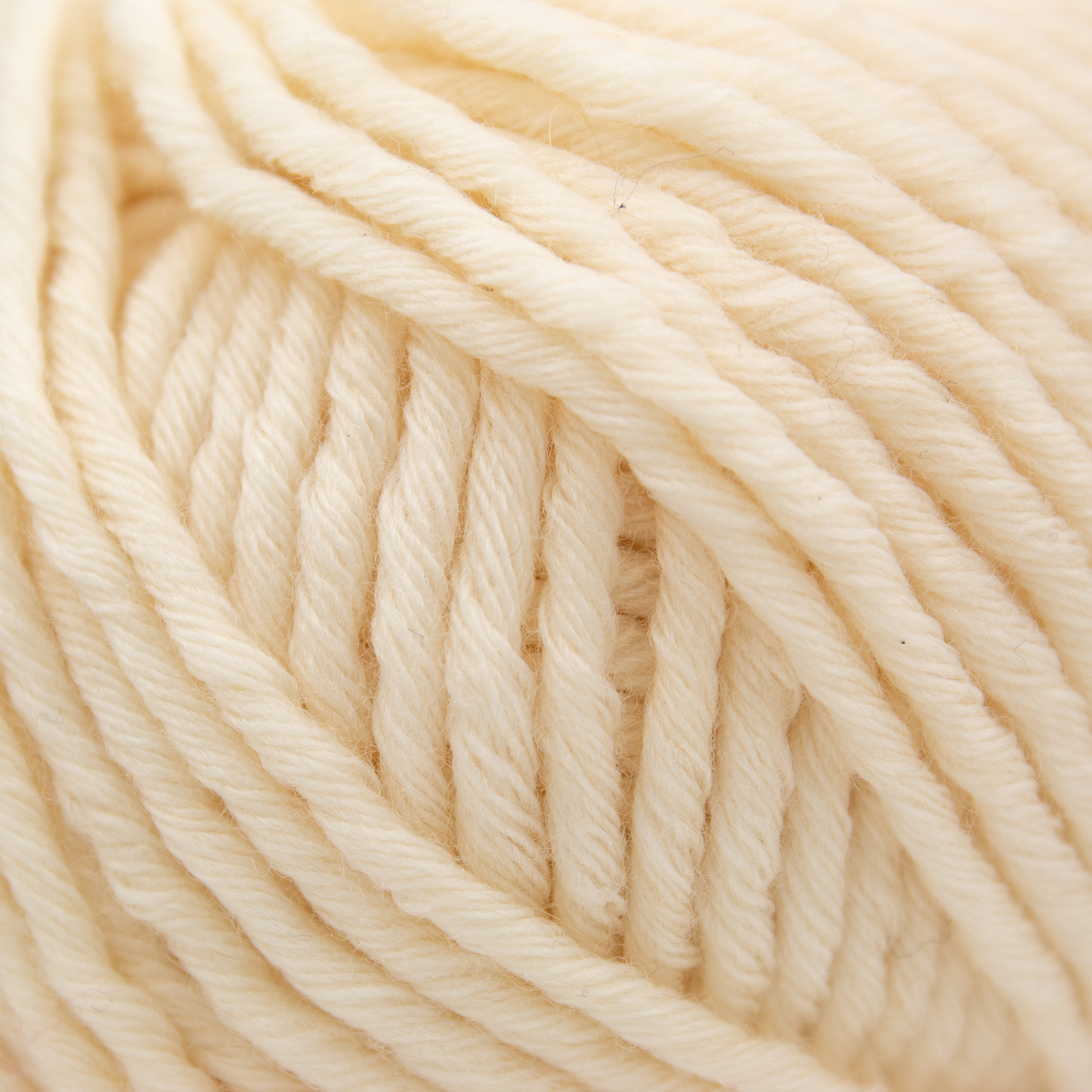 Karabella Yarns Margrite Bulky in Creme