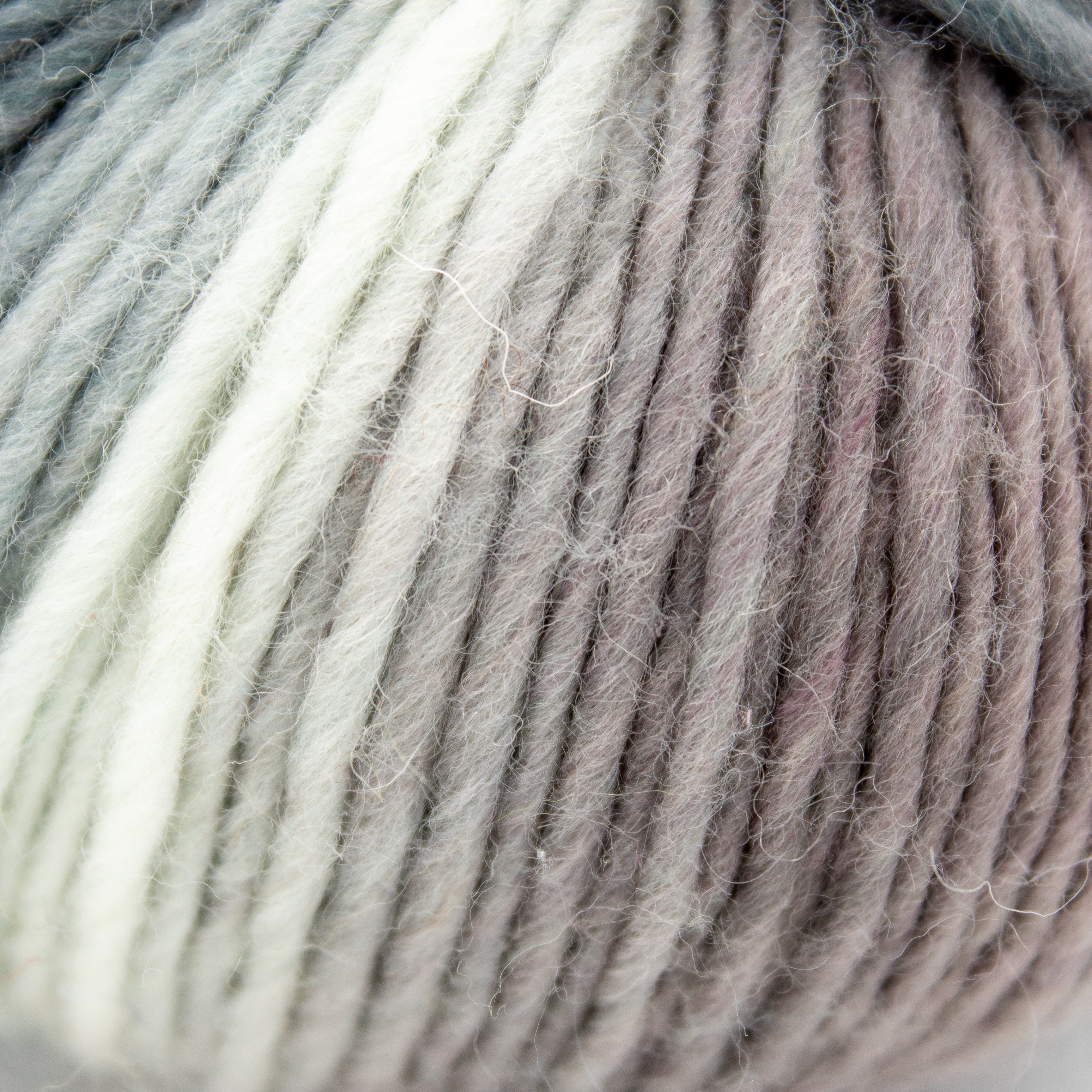 Knit Picks Chroma Worsted in Sandpiper