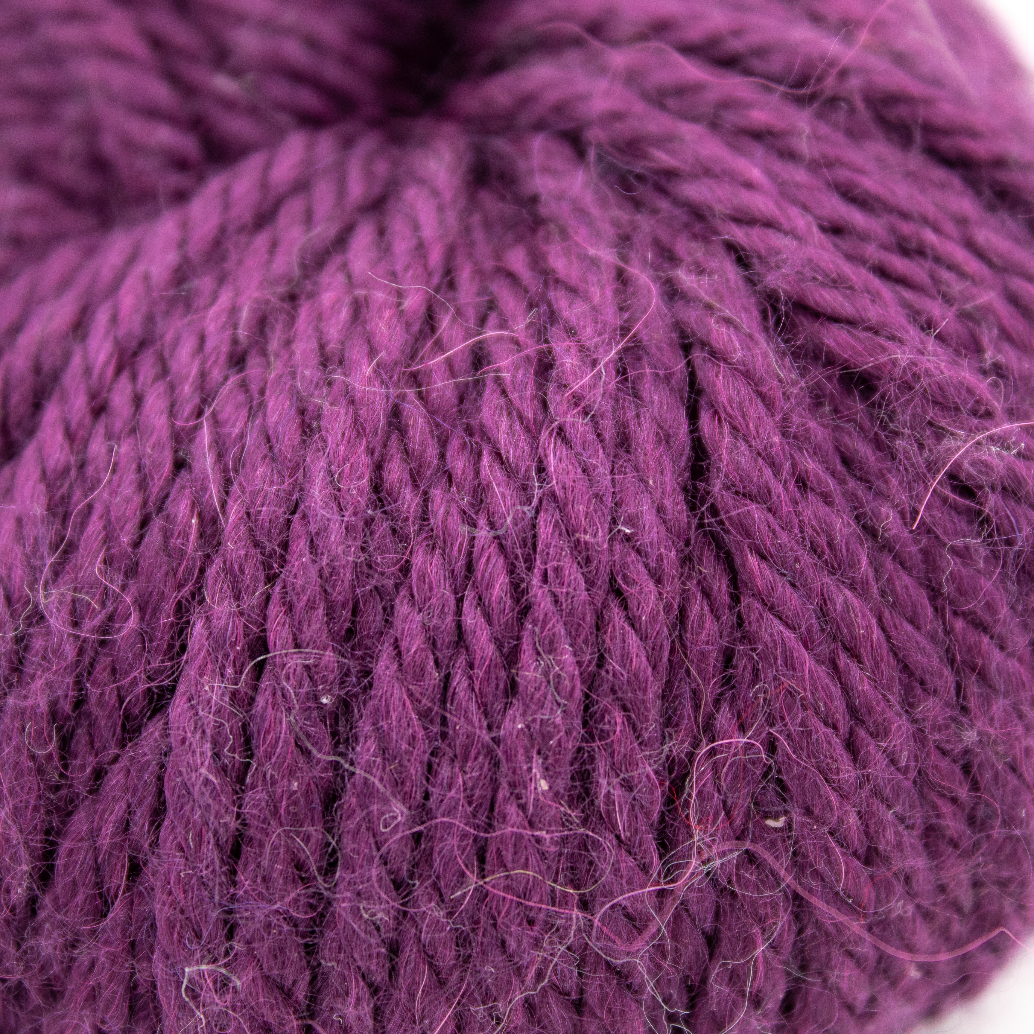 Knitologie Glowing Worsted in Beta