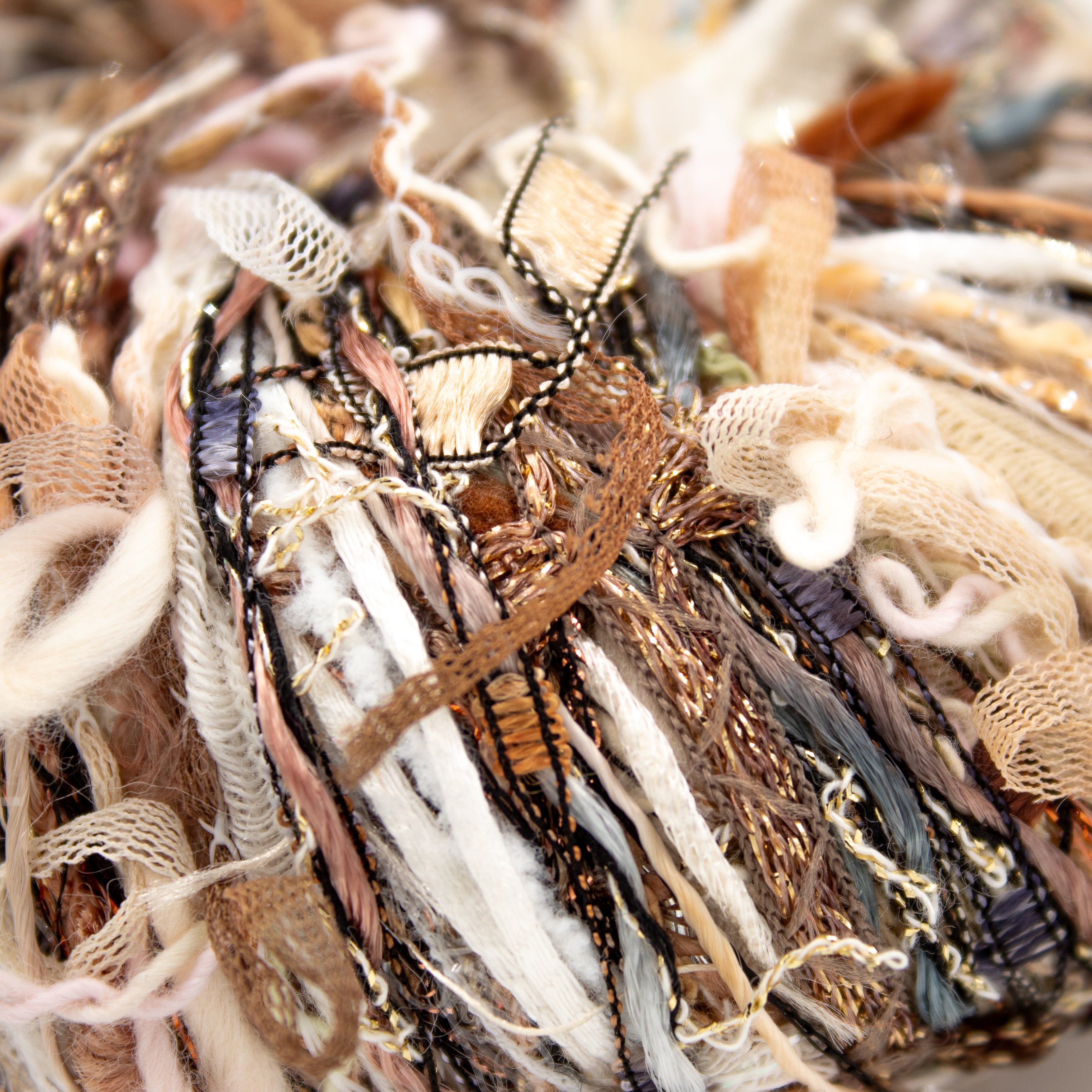 L'Atelier Jewels in Neutral Multi