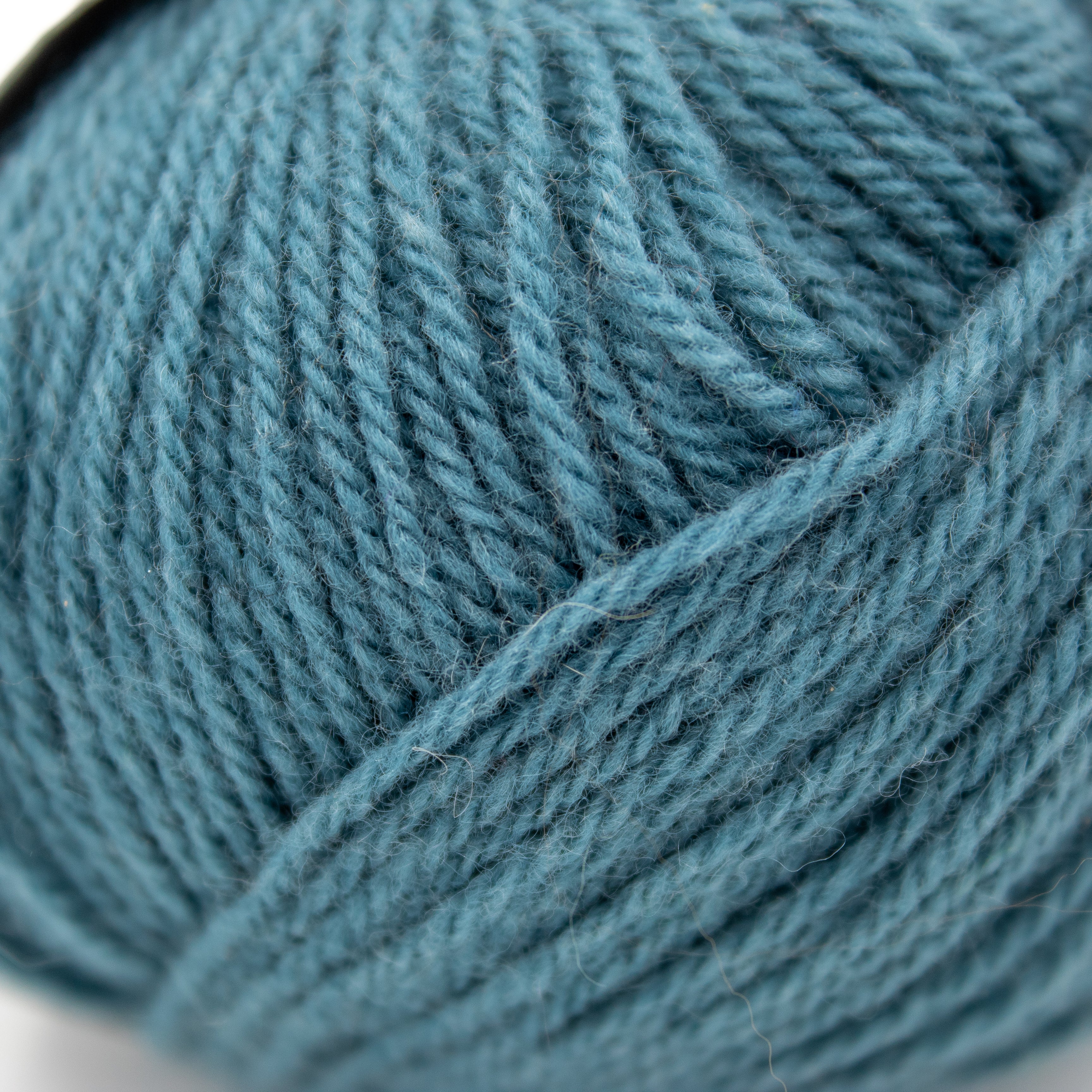 Lamana Como in Basalt Blue