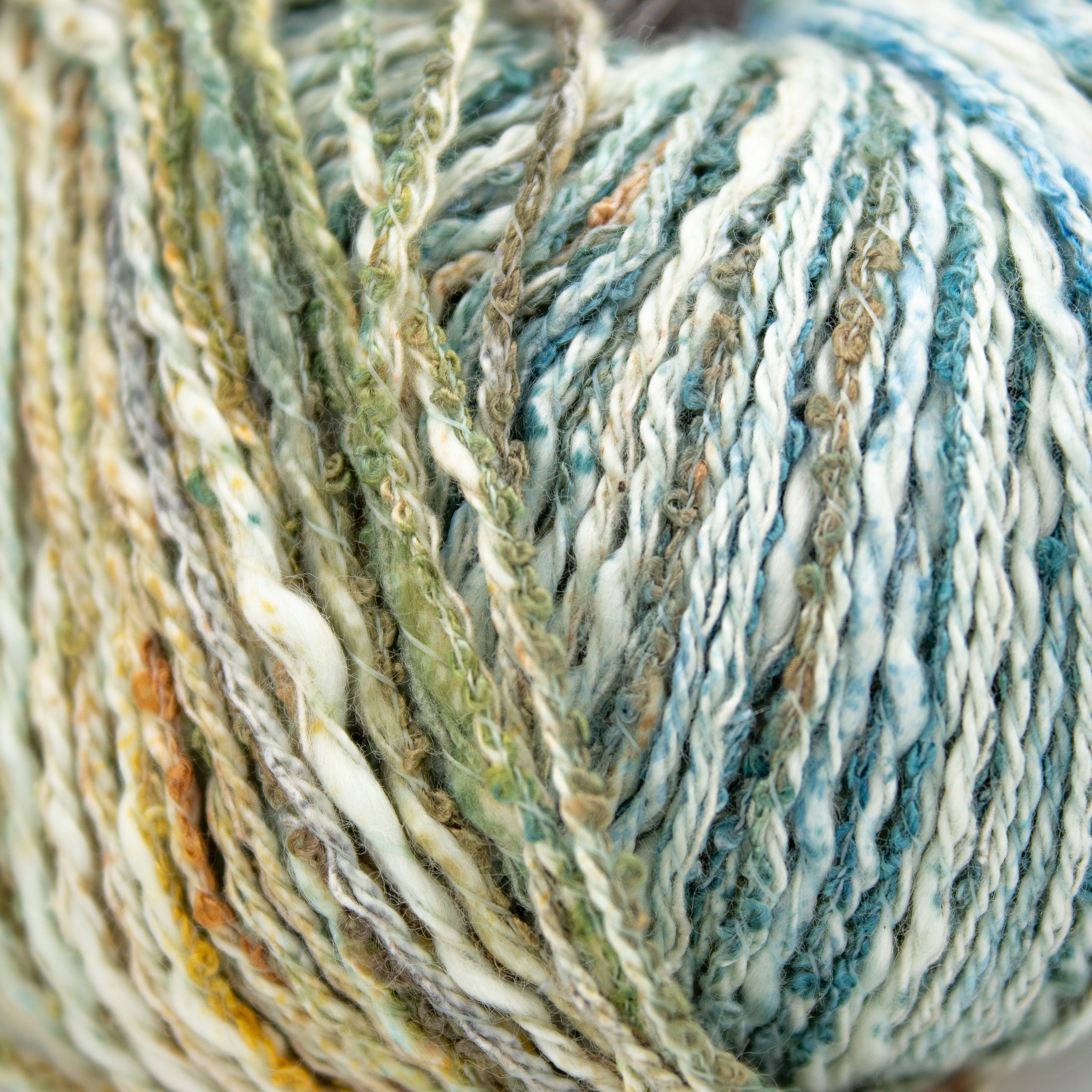 Lana Grossa About Berlin Vanity in Blue Green