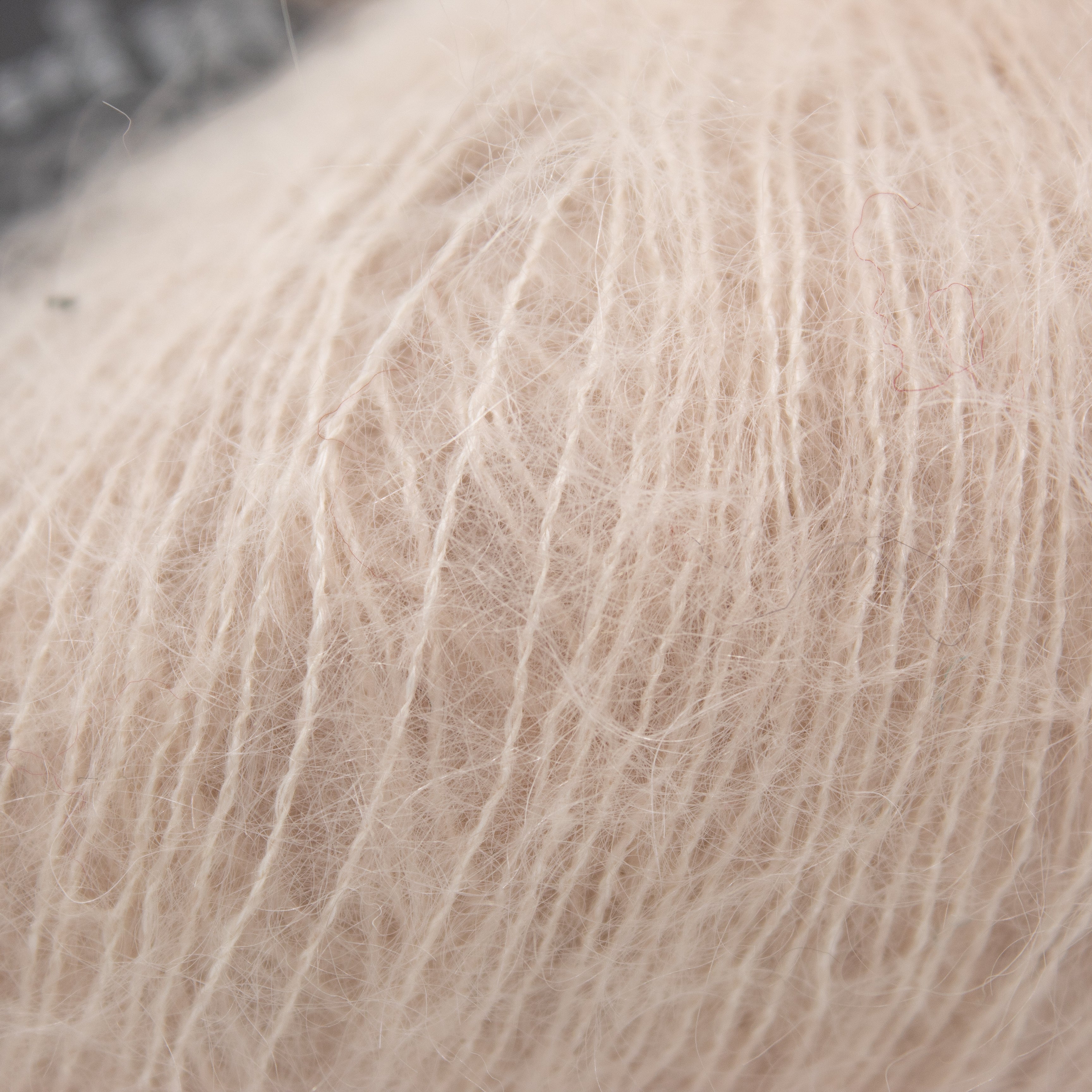 Lana Grossa Silkhair in Beige Clair