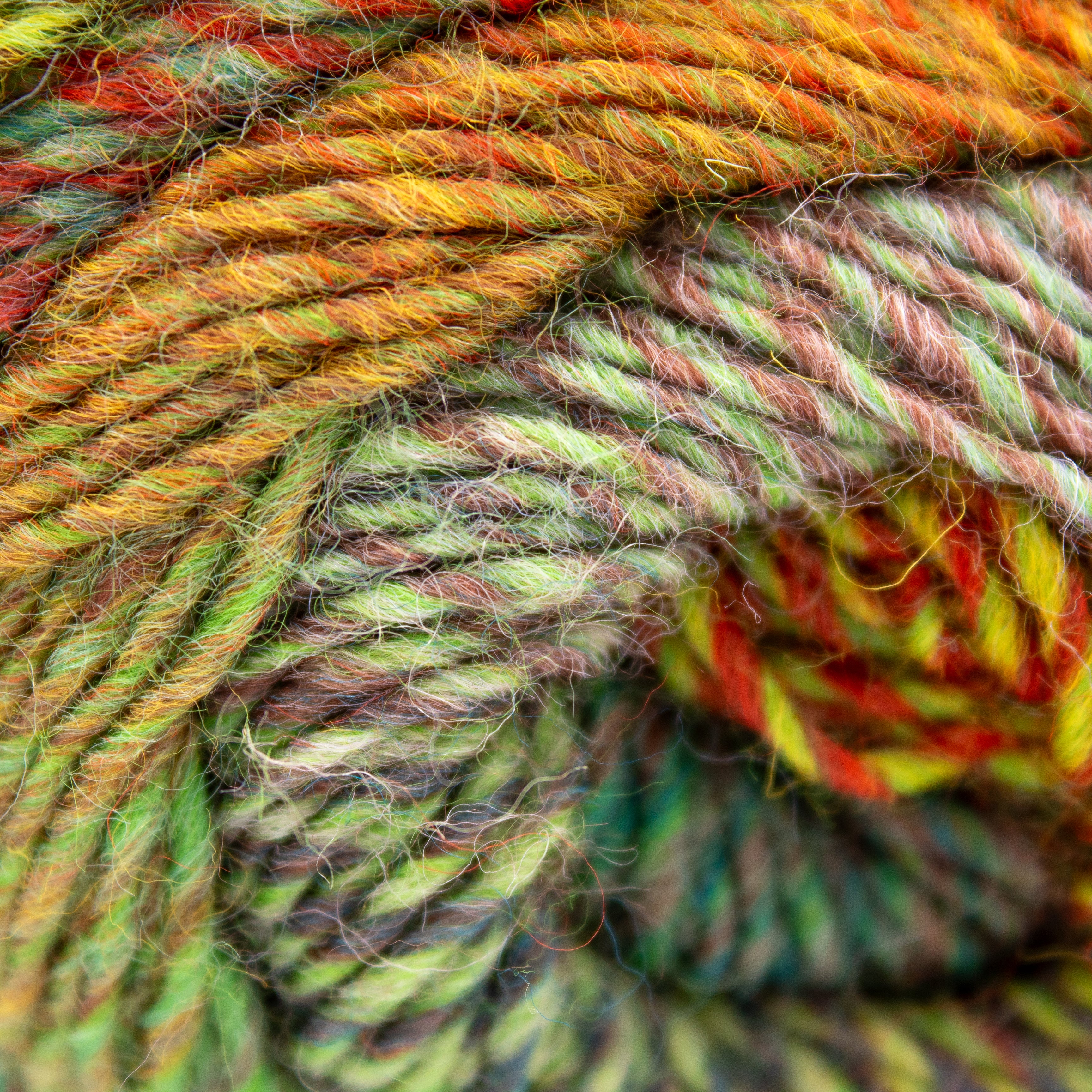 Lang Tosca Light in Green Brown