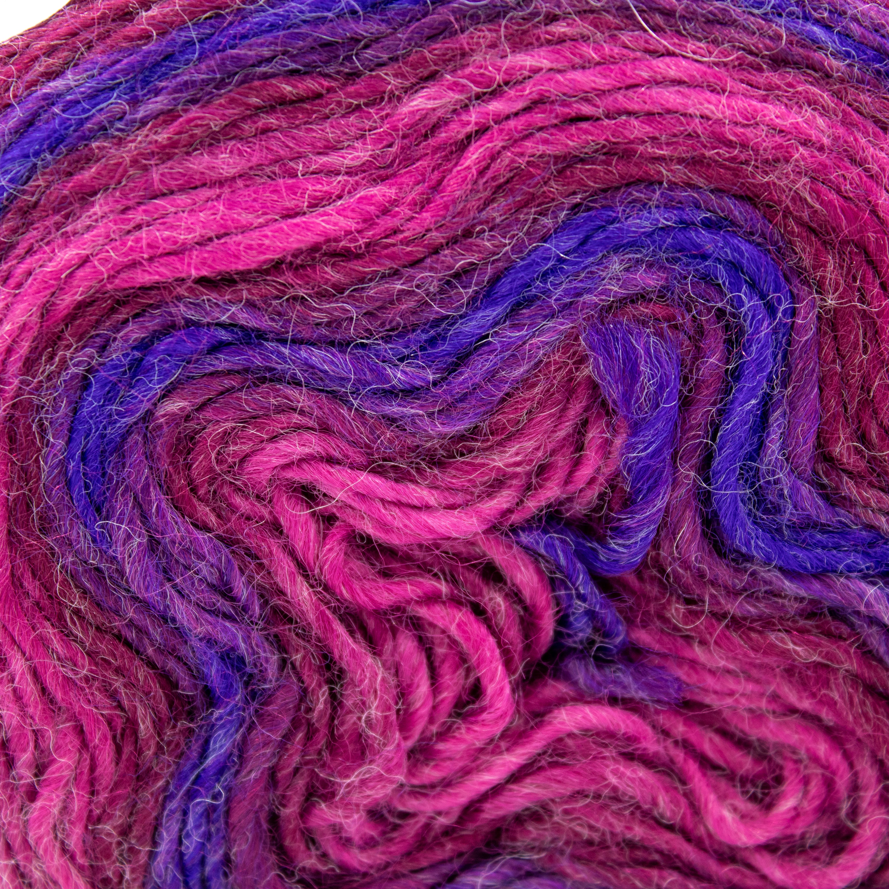 Lion Brand Neck's Best Thing in Berry