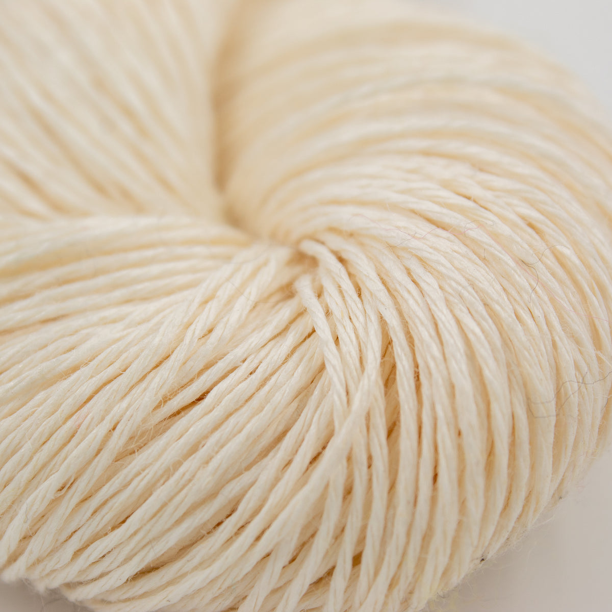 Louet Euroflax in Off White