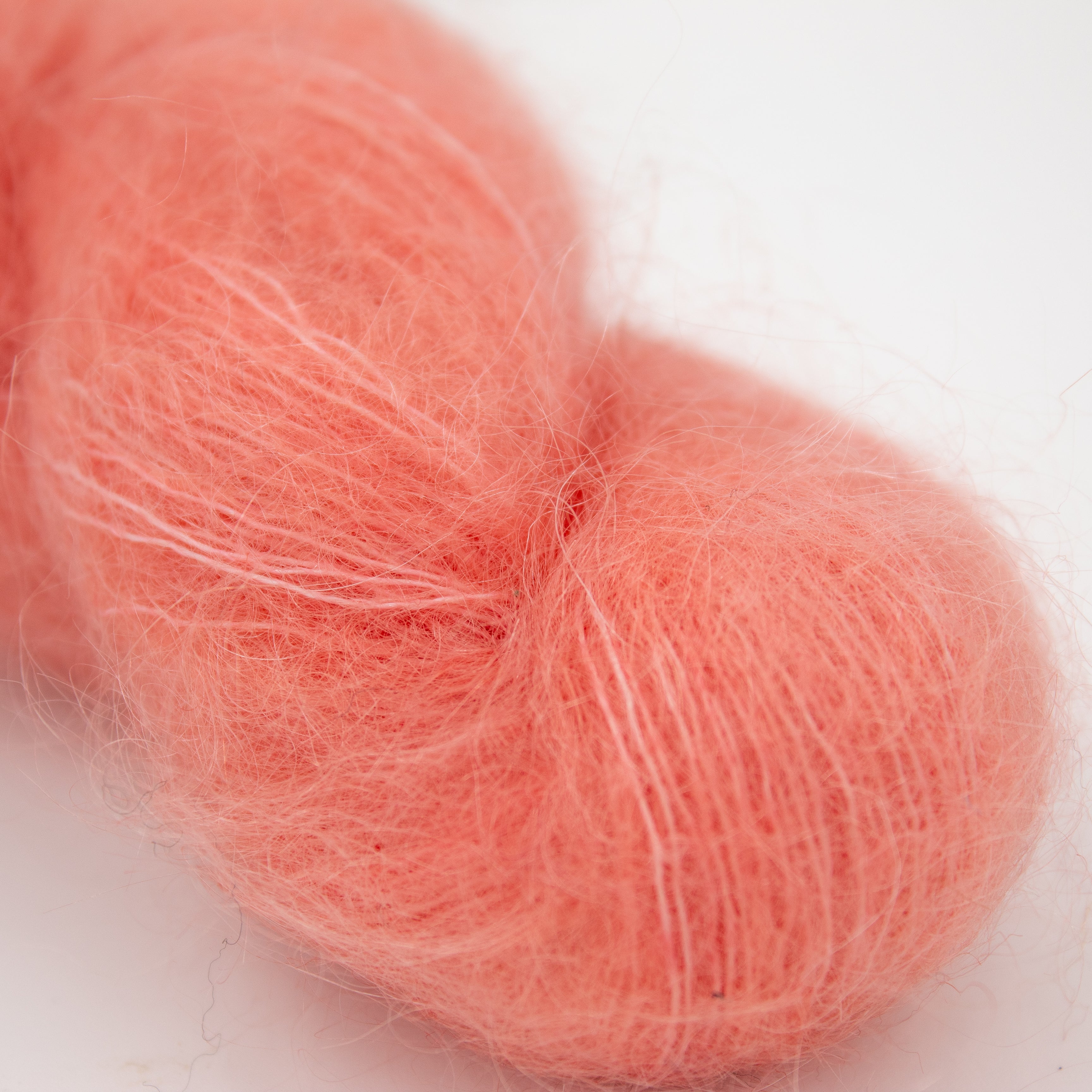 Manos Del Uruguay Cabrito in Sorbet