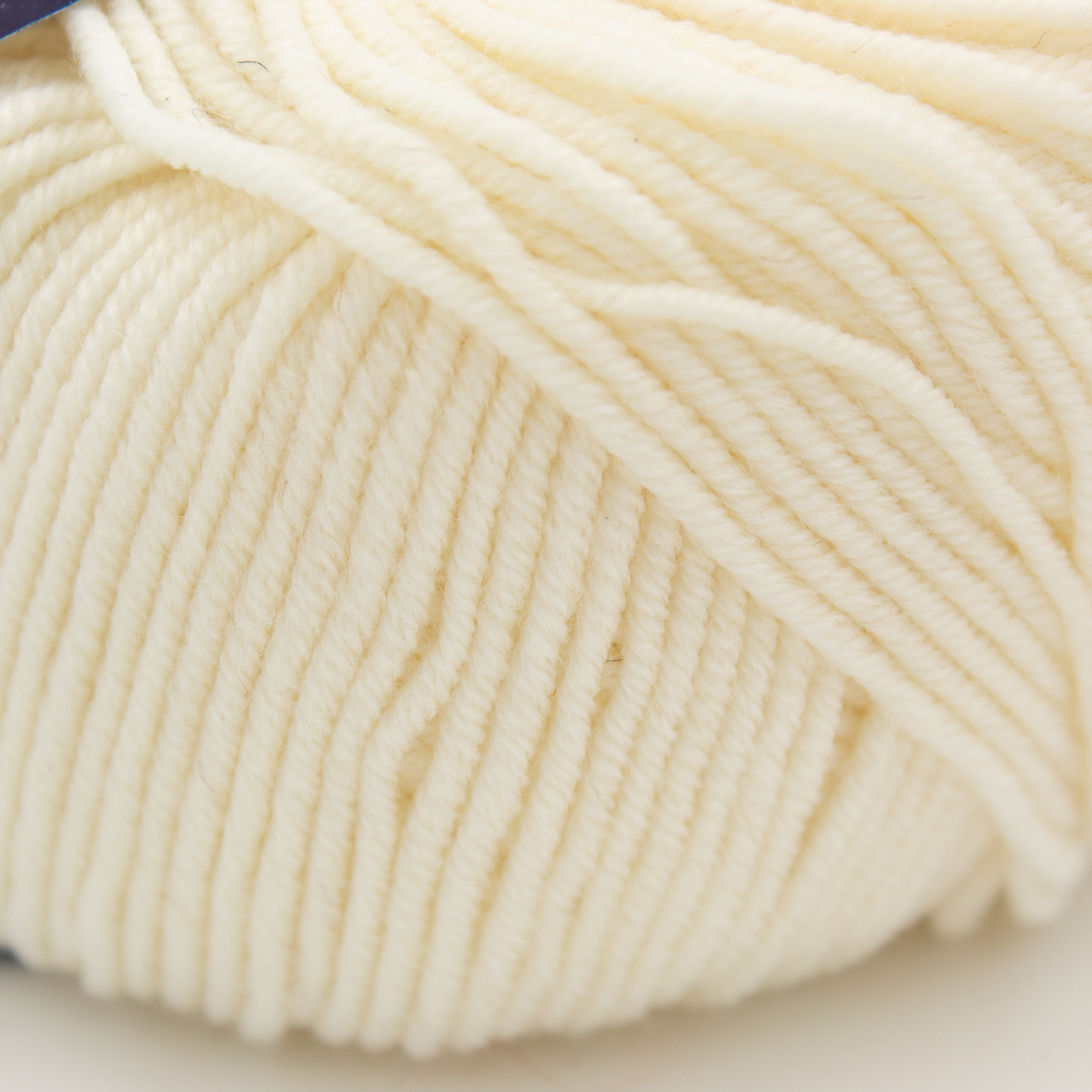 MillaMia Naturally Soft Merino in Snow