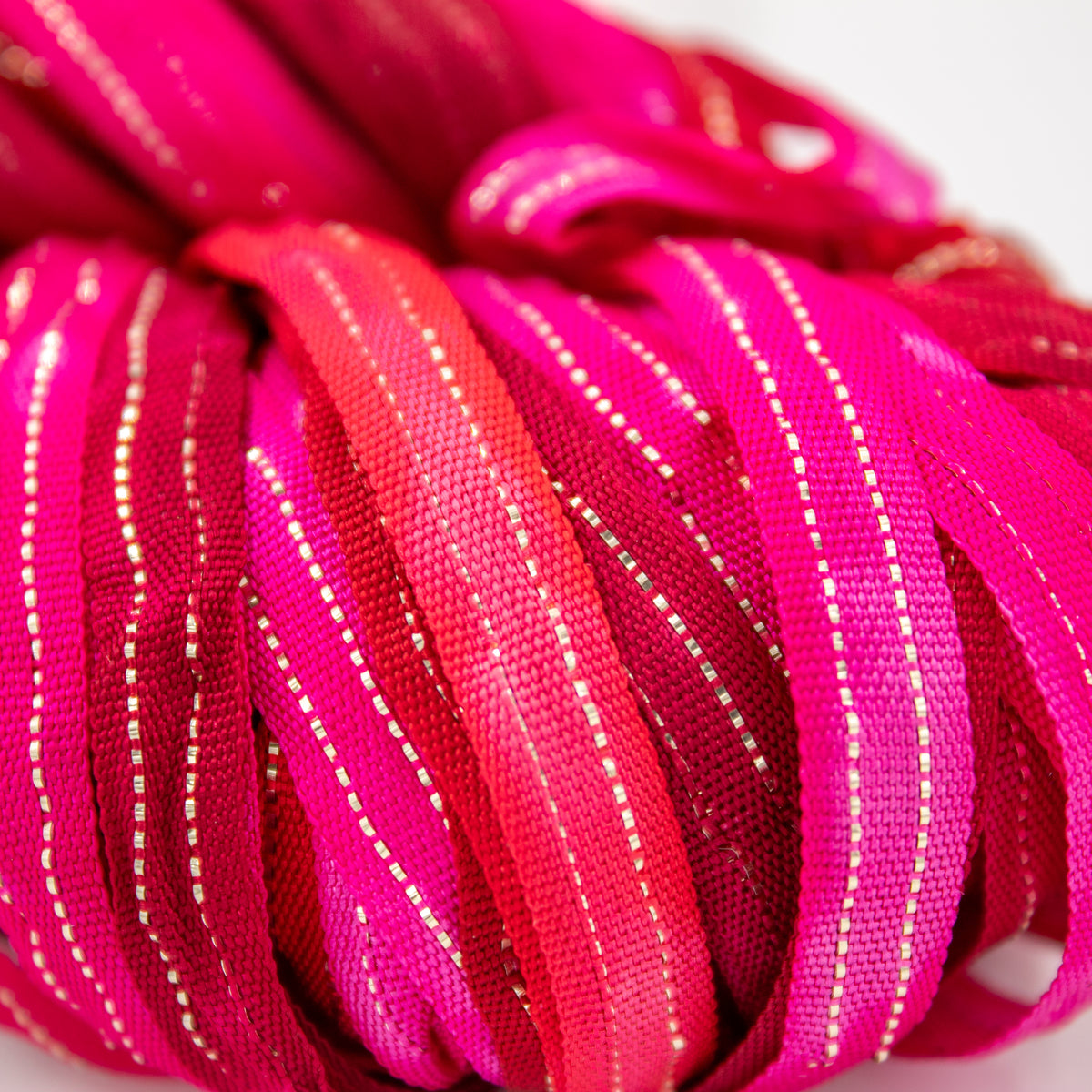 Prism 1/4" Sparkle Ribbon in Lipstick