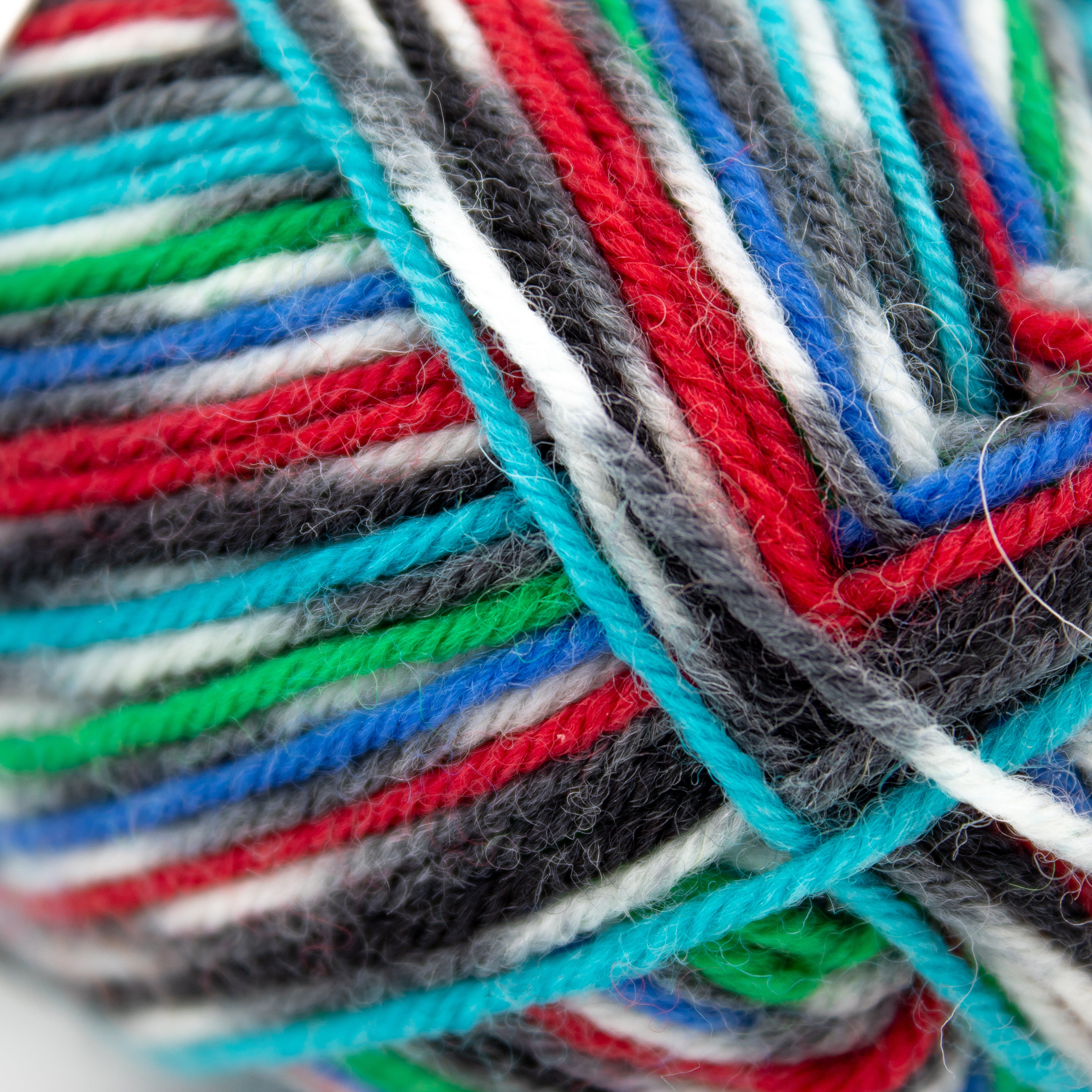 Regia 4-fadig Jacquard Color in Red Blue Green