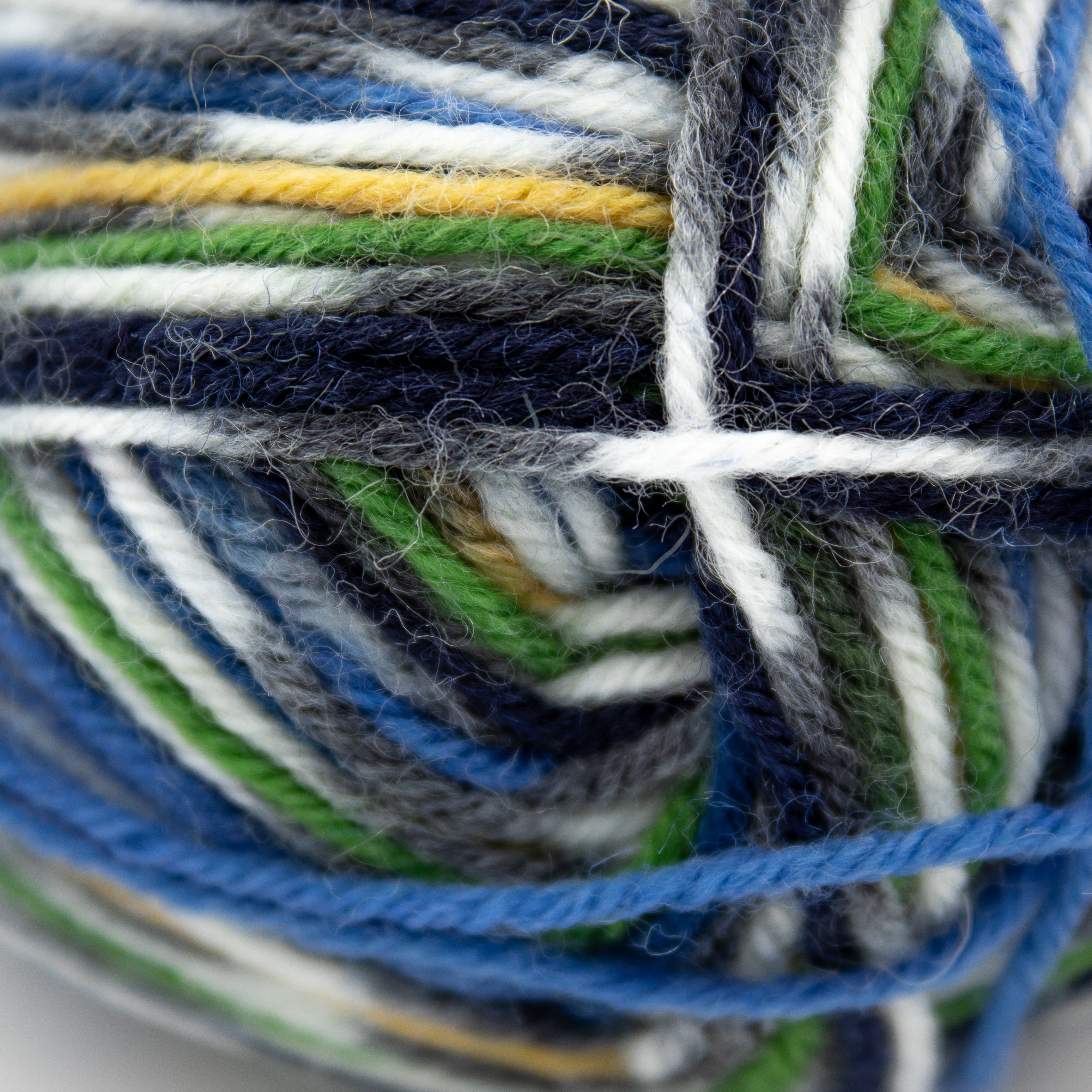 Regia 4-fadig Jacquard Color in Blue Yellow Green
