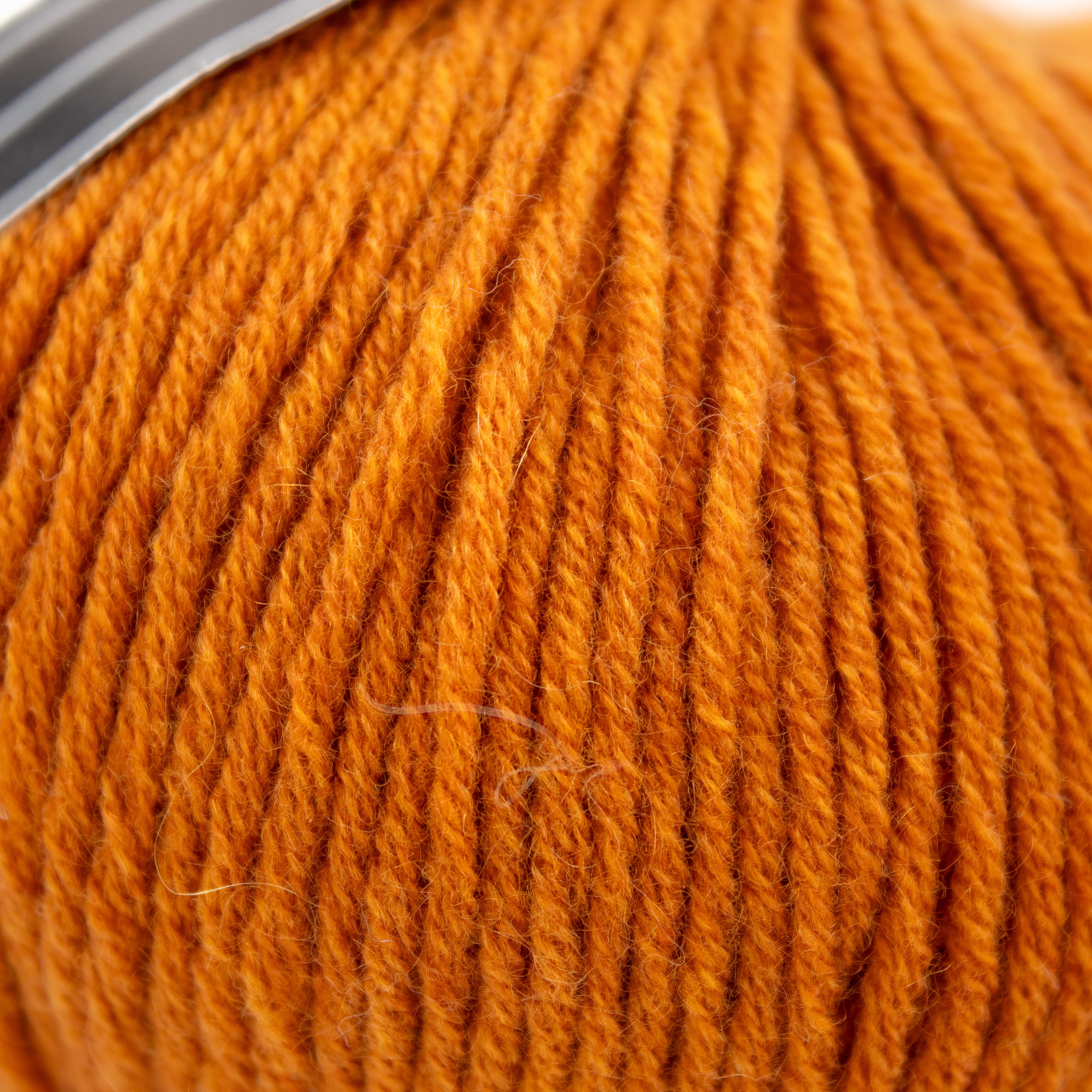String Classica DK in Amber