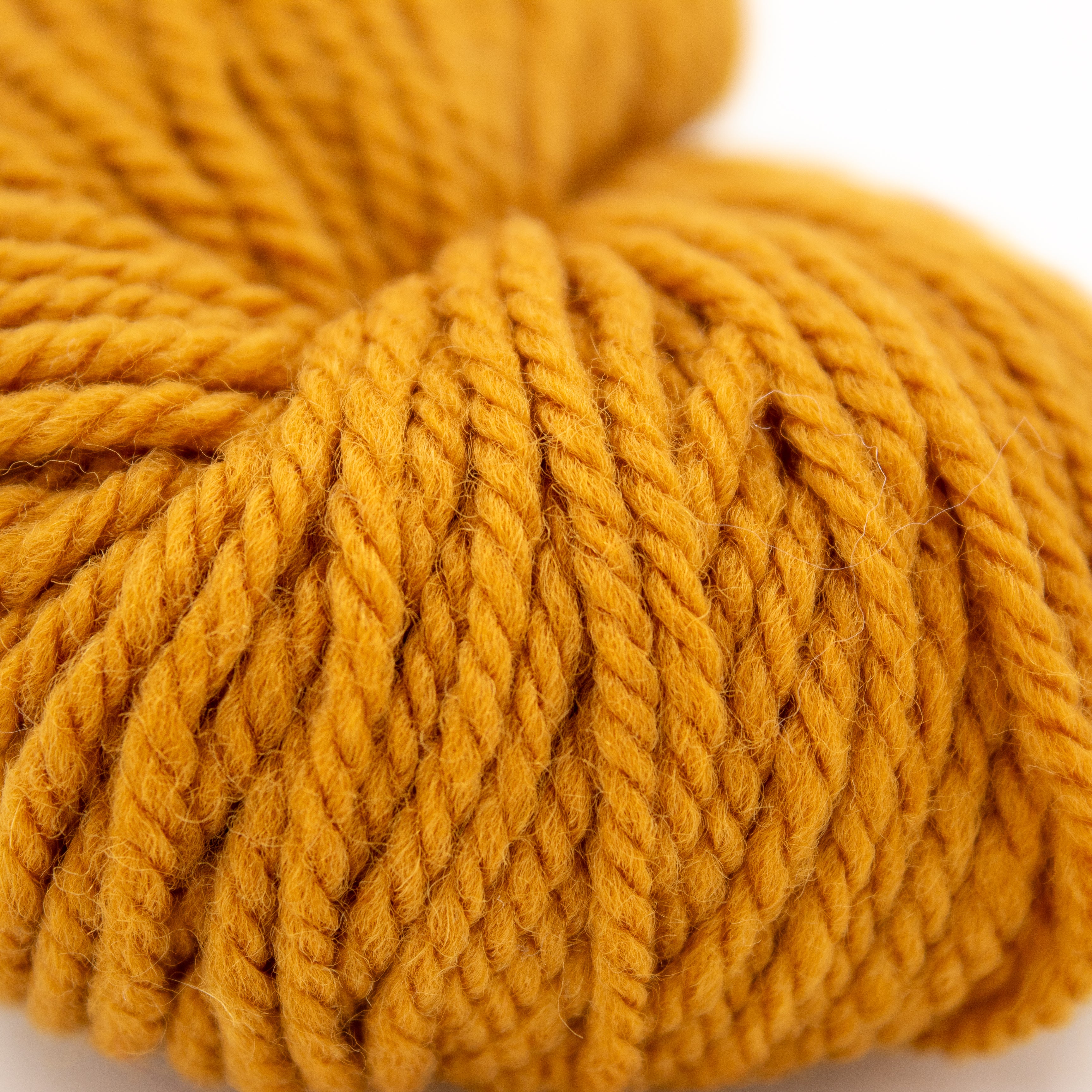 Vidalana Ambient Worsted in DaVinci