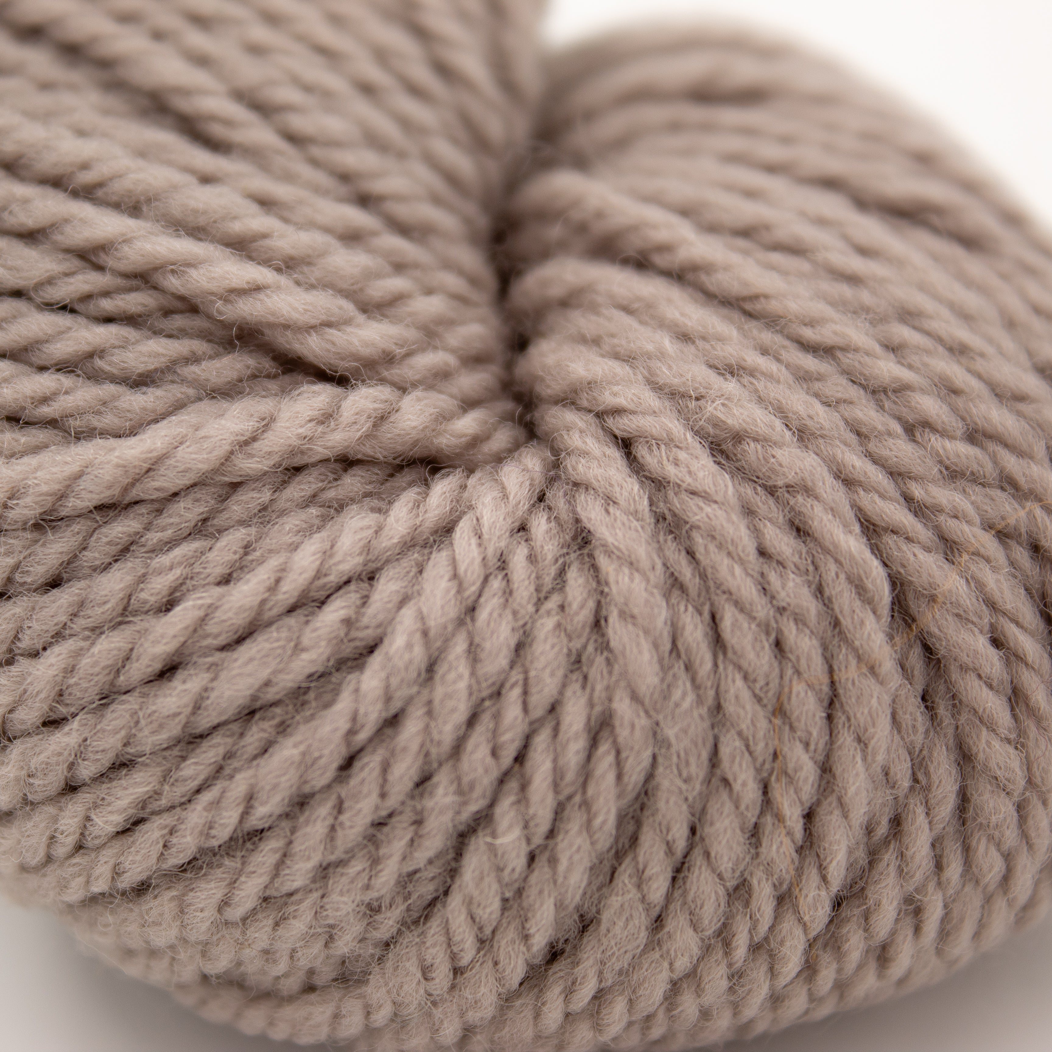 Vidalana Ambient Worsted in Sfumato