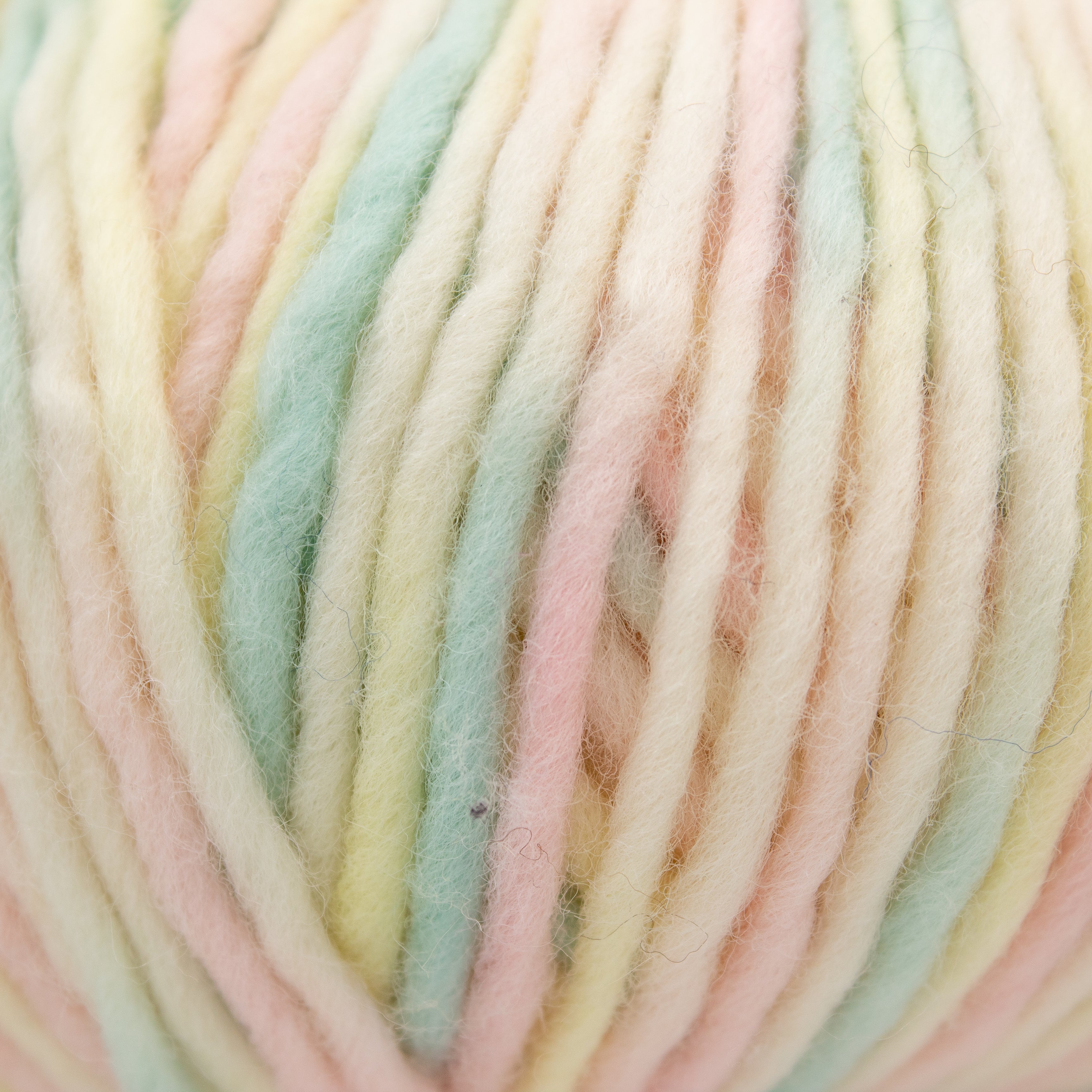 We Are Knitters The Petite Wool in Marshmallow