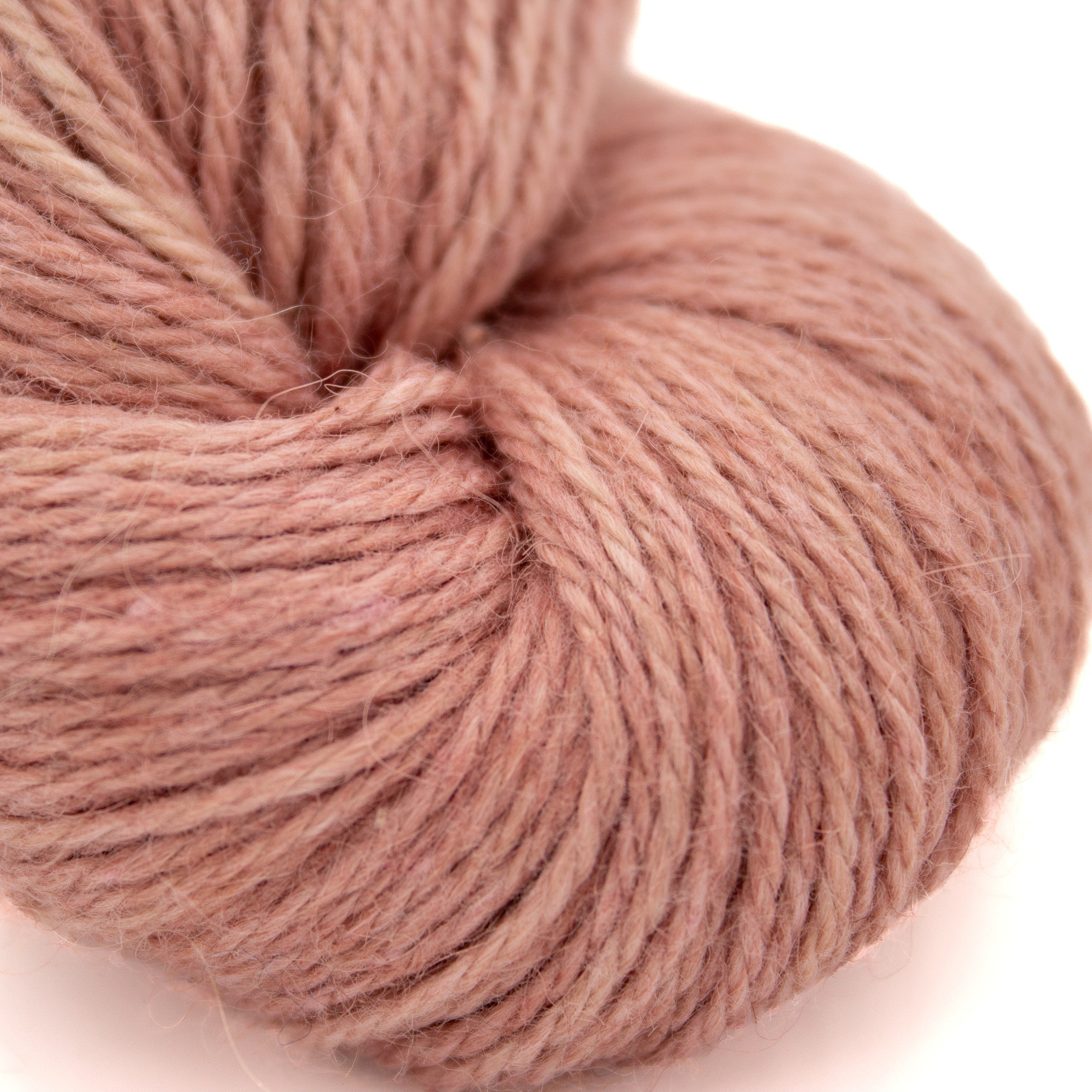 Manos del Uruguay Serena in Sandalwood