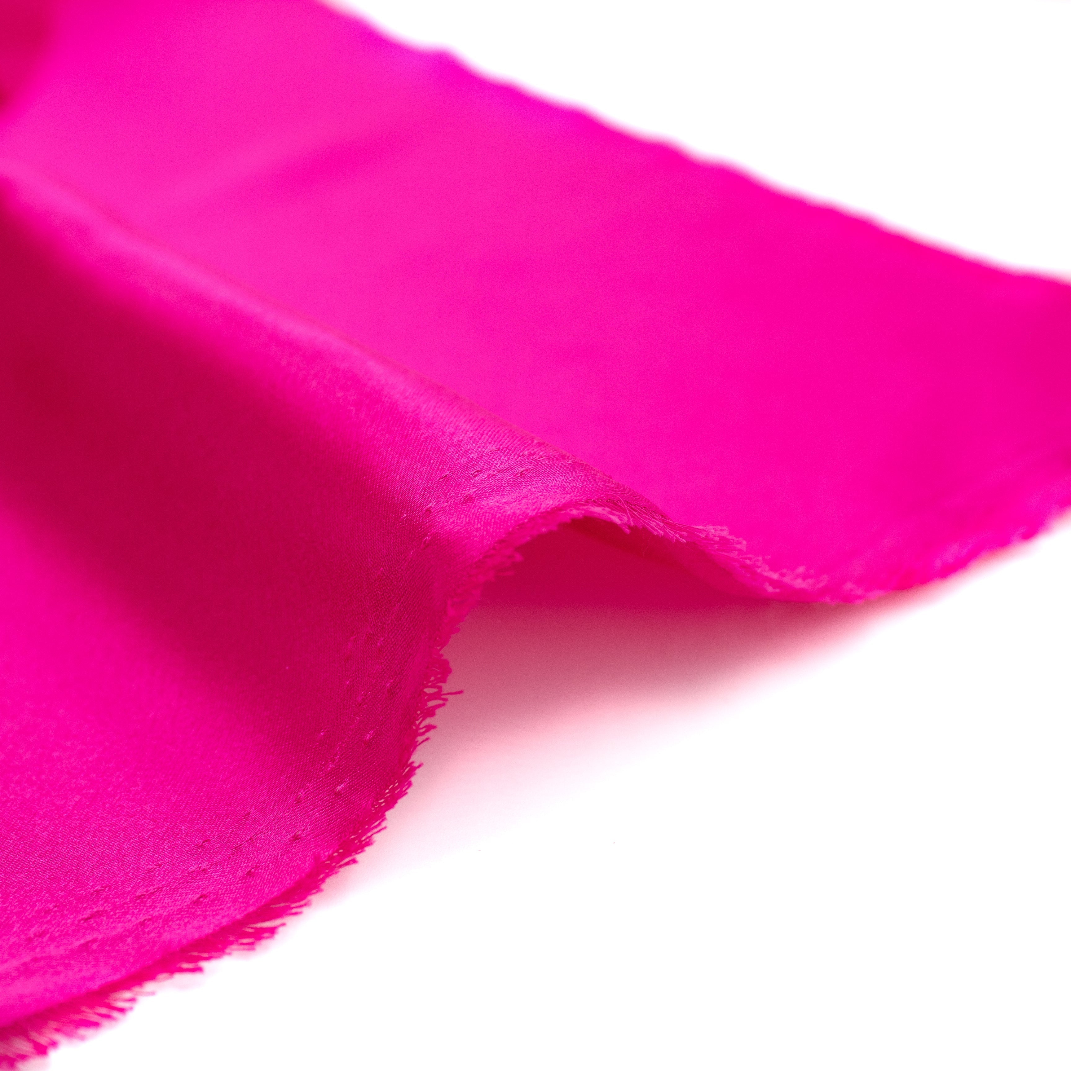 Poly Satin in Fuchsia