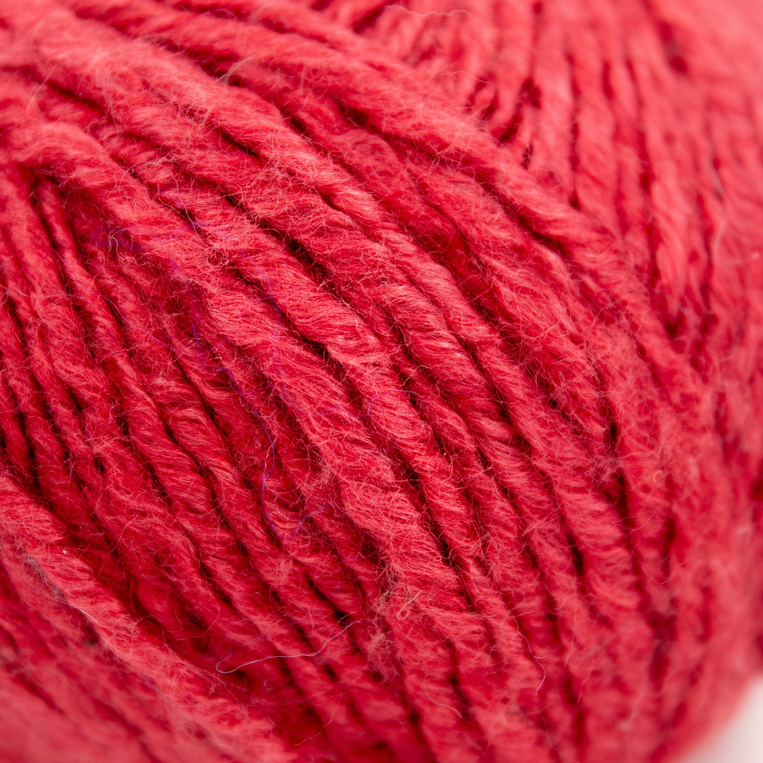 Lang Silkmerino in Red