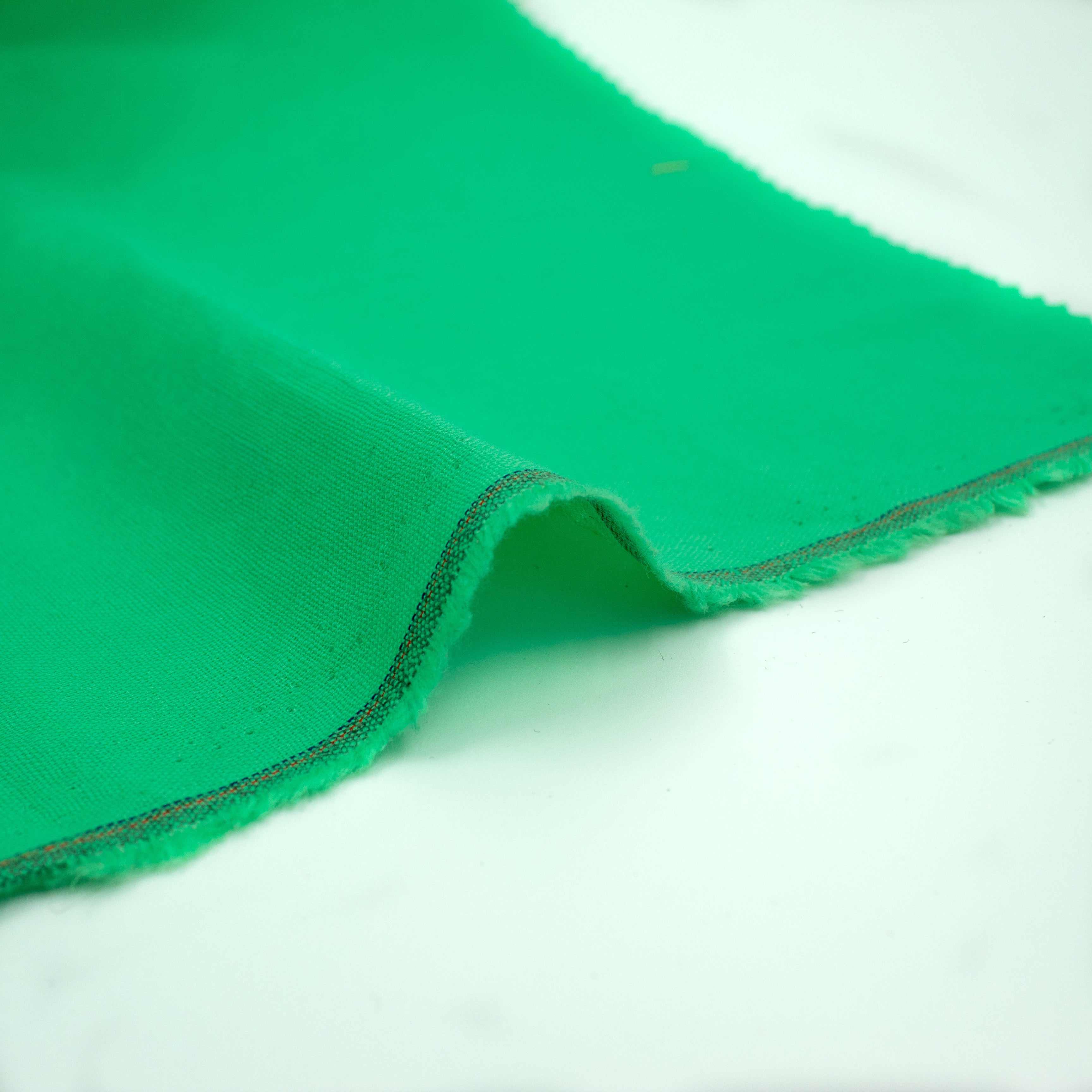 Lightweight Linen in Pistachio